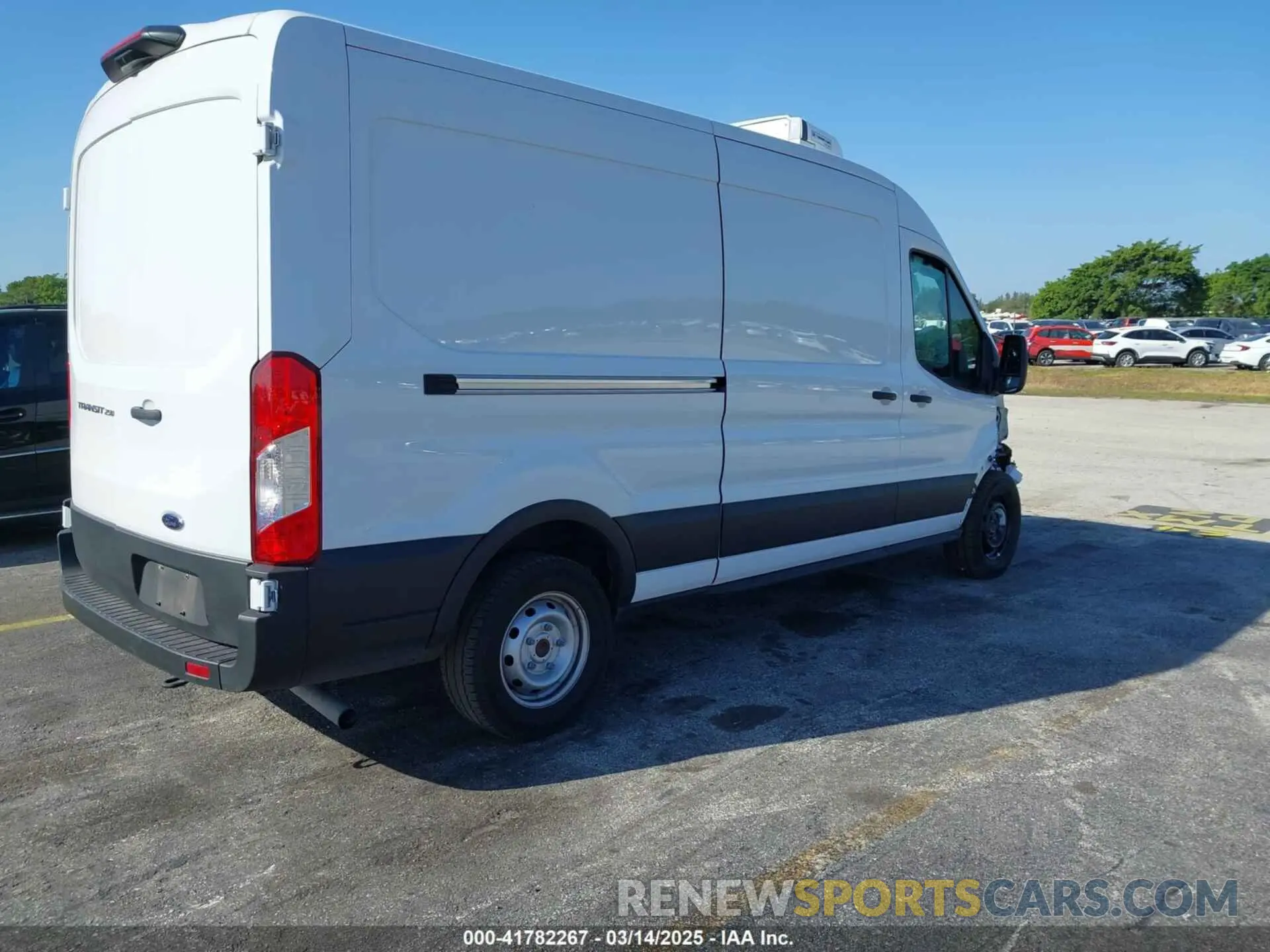 4 Фотография поврежденного автомобиля 1FTBR1C84PKA64479 FORD TRANSIT-250 2023