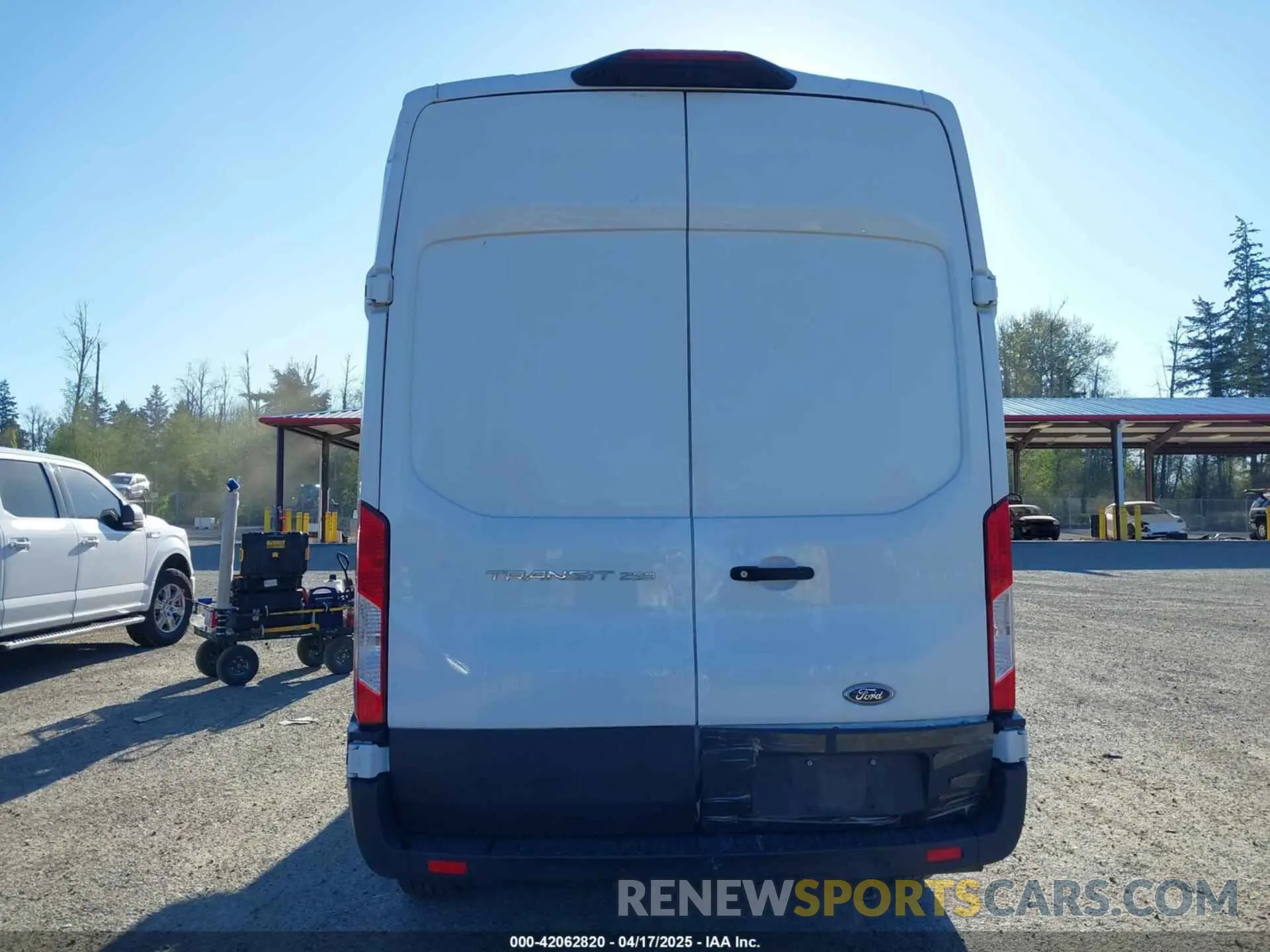16 Photograph of a damaged car 1FTBR1X84PKB02027 FORD TRANSIT-250 2023
