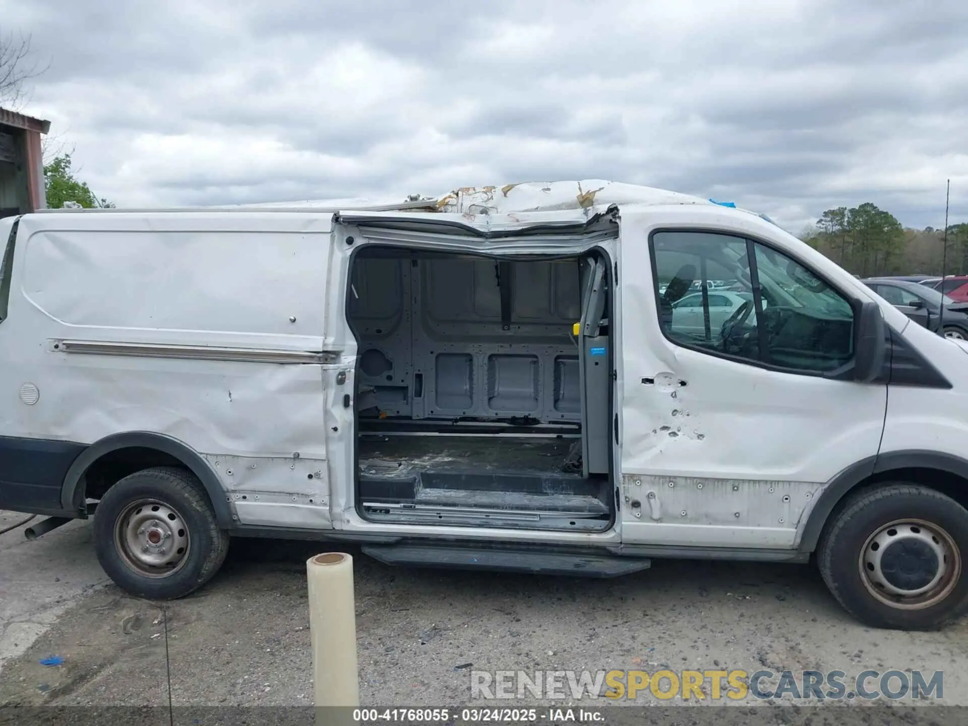 14 Photograph of a damaged car 1FTBR1Y85PKA34934 FORD TRANSIT-250 2023