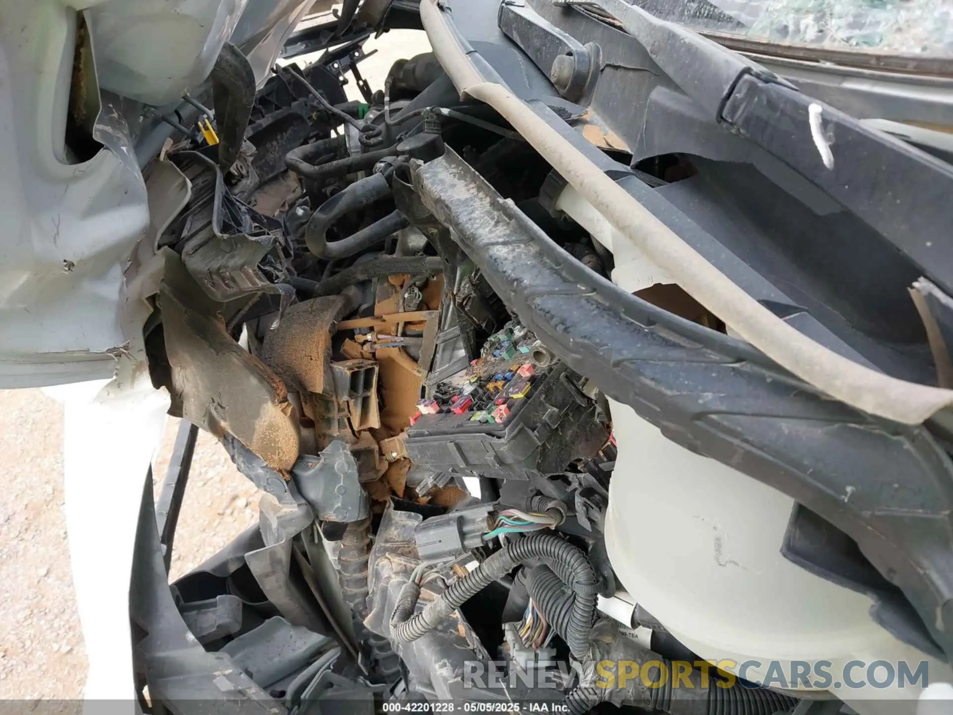 10 Photograph of a damaged car 1FTBR2C83PKA71896 FORD TRANSIT-250 2023