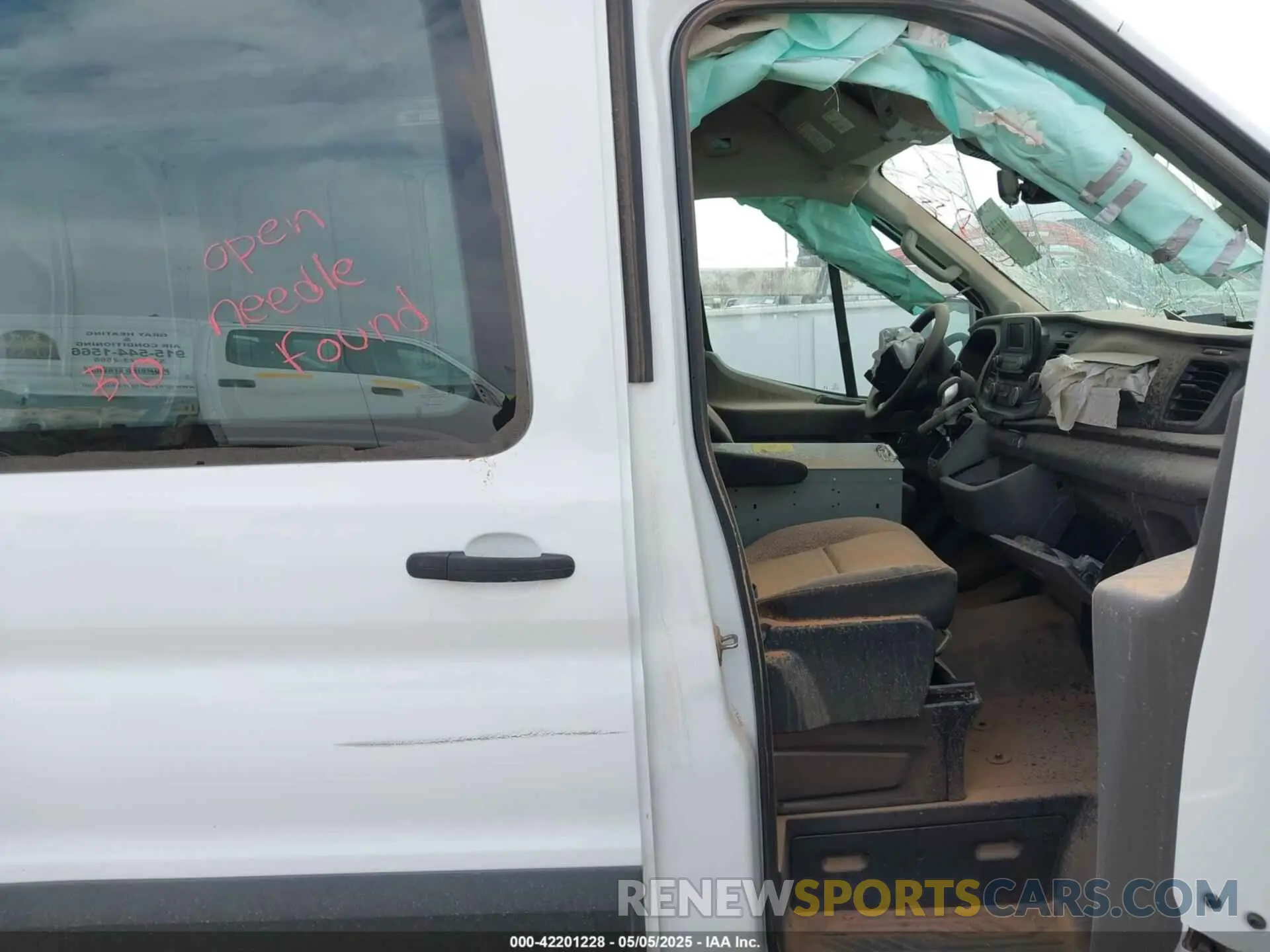 5 Photograph of a damaged car 1FTBR2C83PKA71896 FORD TRANSIT-250 2023