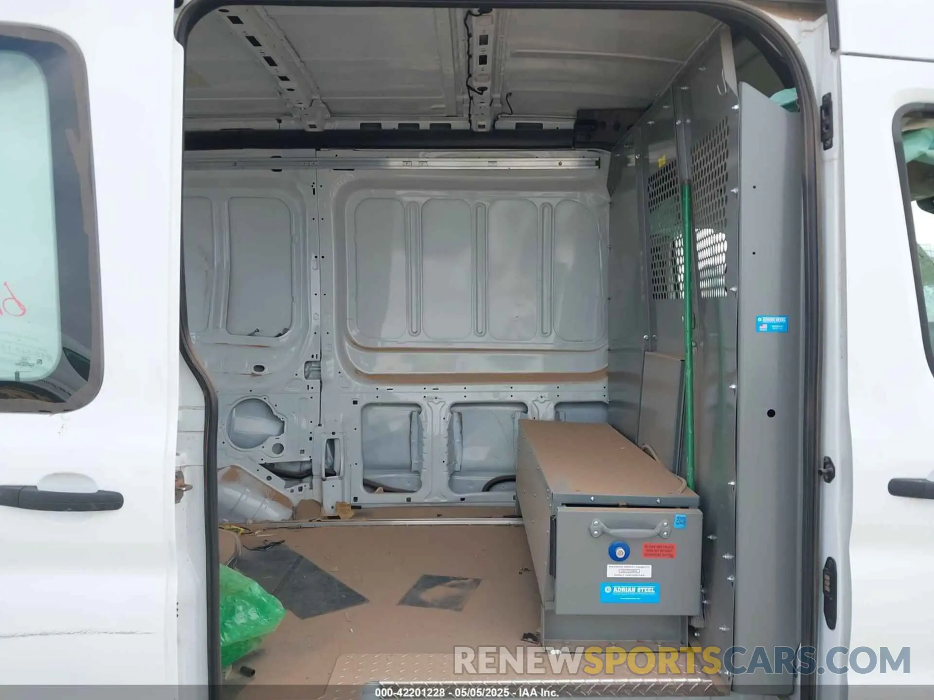 8 Photograph of a damaged car 1FTBR2C83PKA71896 FORD TRANSIT-250 2023