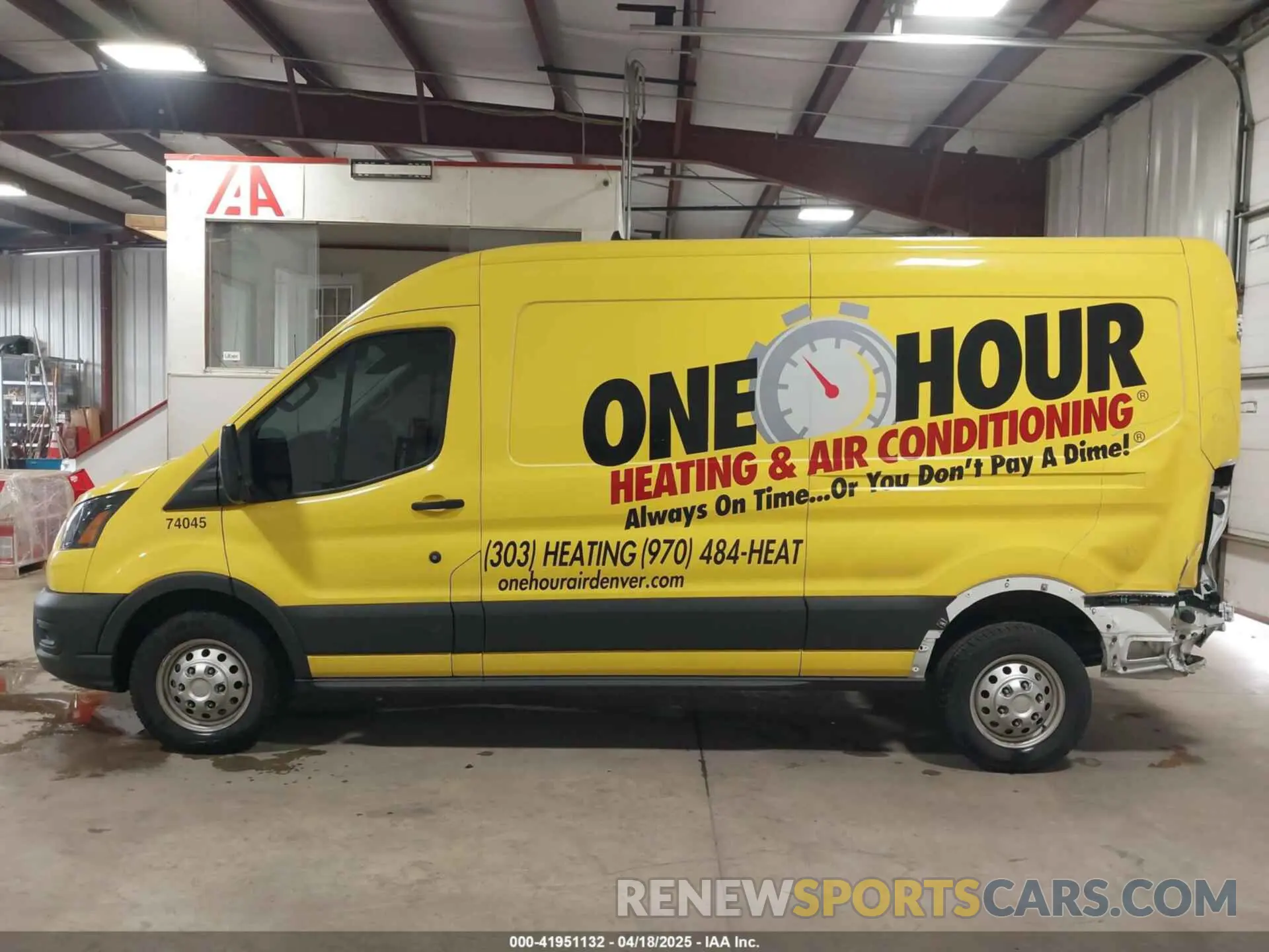 14 Фотография поврежденного автомобиля 1FTBR2C88PKB17299 FORD TRANSIT-250 2023