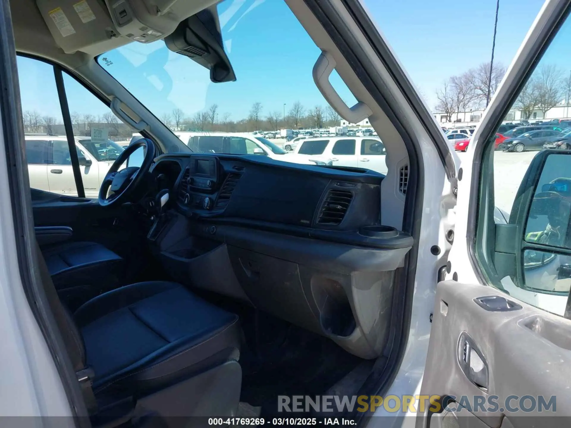 5 Photograph of a damaged car 1FTBR2X86PKA51393 FORD TRANSIT-250 2023