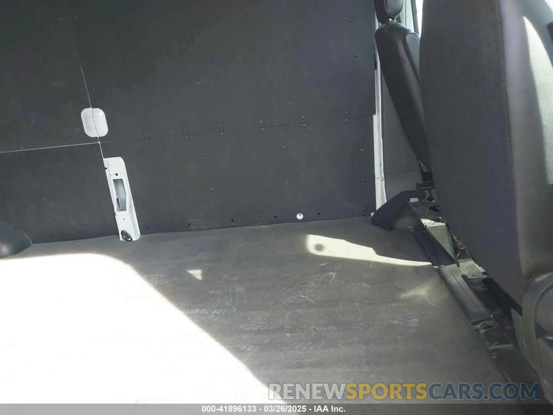 8 Photograph of a damaged car 1FTBR2X87PKA70597 FORD TRANSIT-250 2023