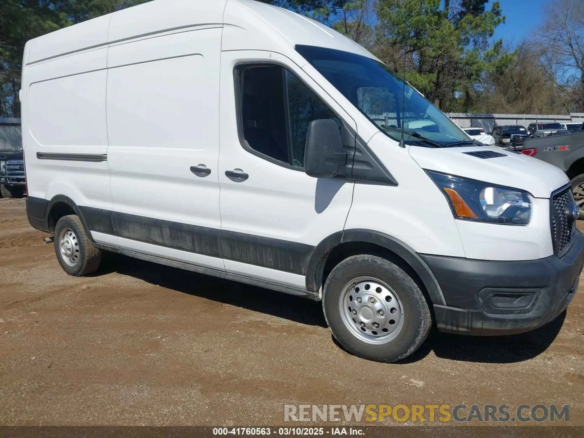 1 Фотография поврежденного автомобиля 1FTBR2X88PKB45419 FORD TRANSIT-250 2023