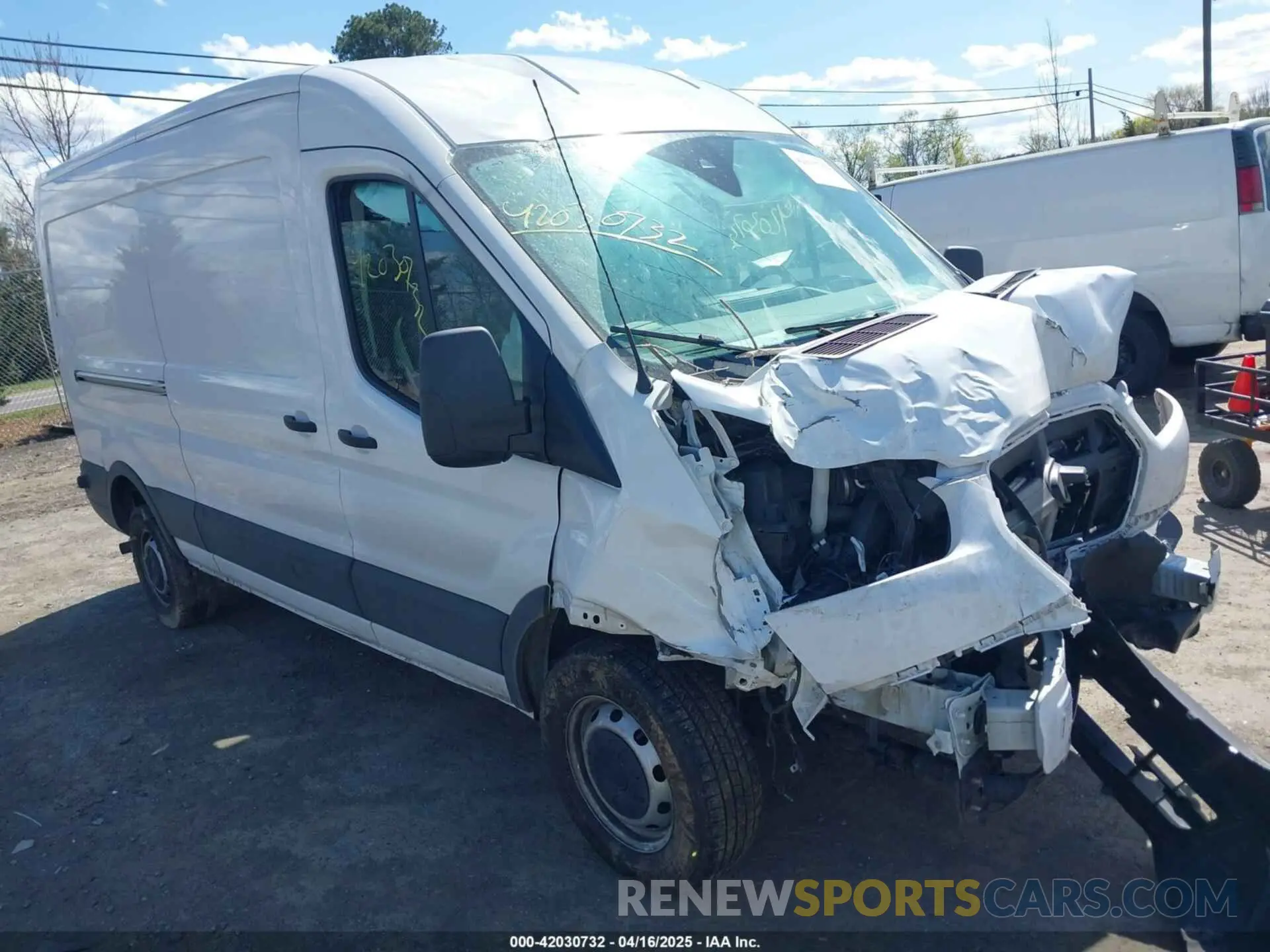 1 Фотография поврежденного автомобиля 1FTBR1C80RKB28262 FORD TRANSIT-250 2024