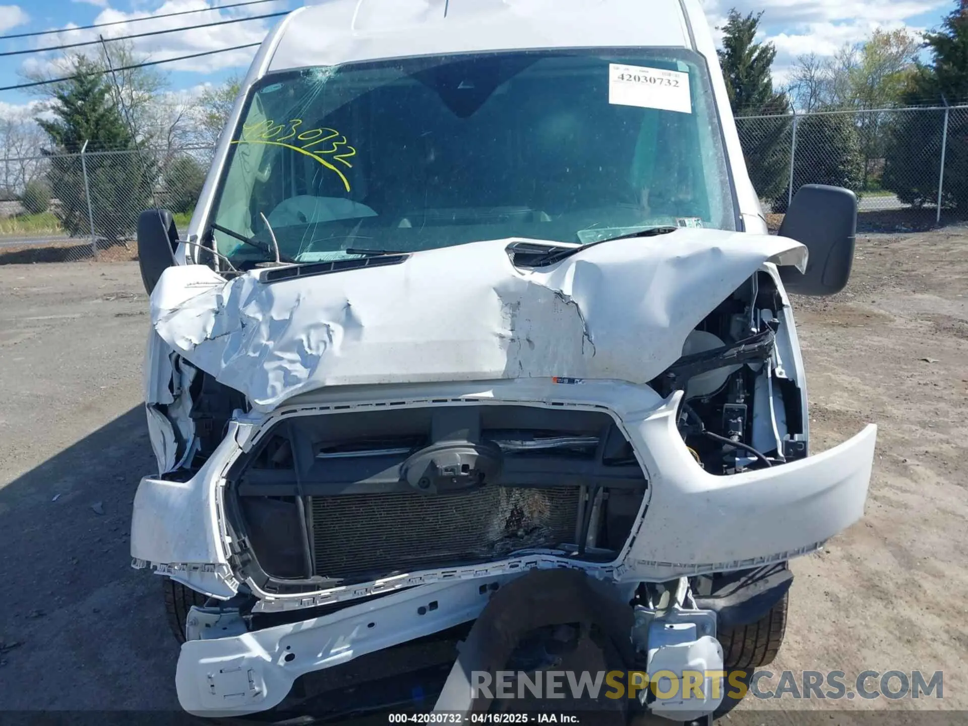 12 Фотография поврежденного автомобиля 1FTBR1C80RKB28262 FORD TRANSIT-250 2024