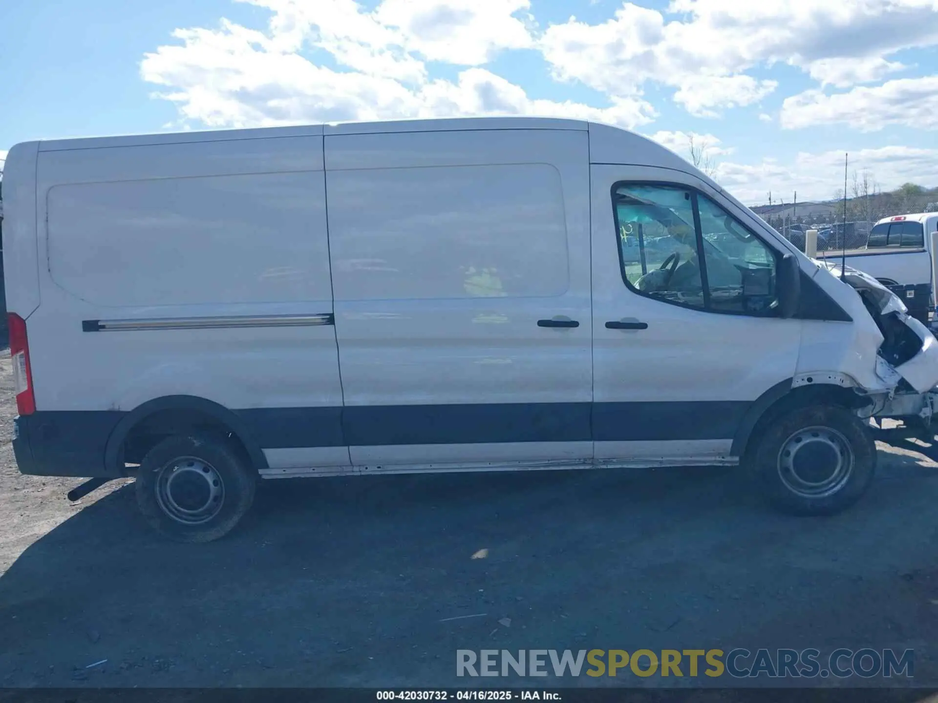 13 Фотография поврежденного автомобиля 1FTBR1C80RKB28262 FORD TRANSIT-250 2024