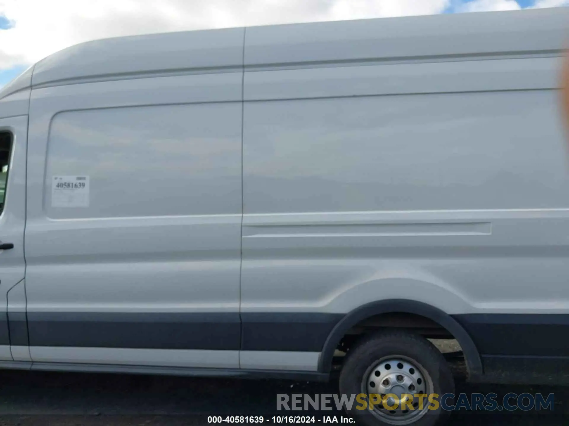 14 Photograph of a damaged car 1FTBR3U85NKA64529 FORD TRANSIT-250 CARGO VAN 2022