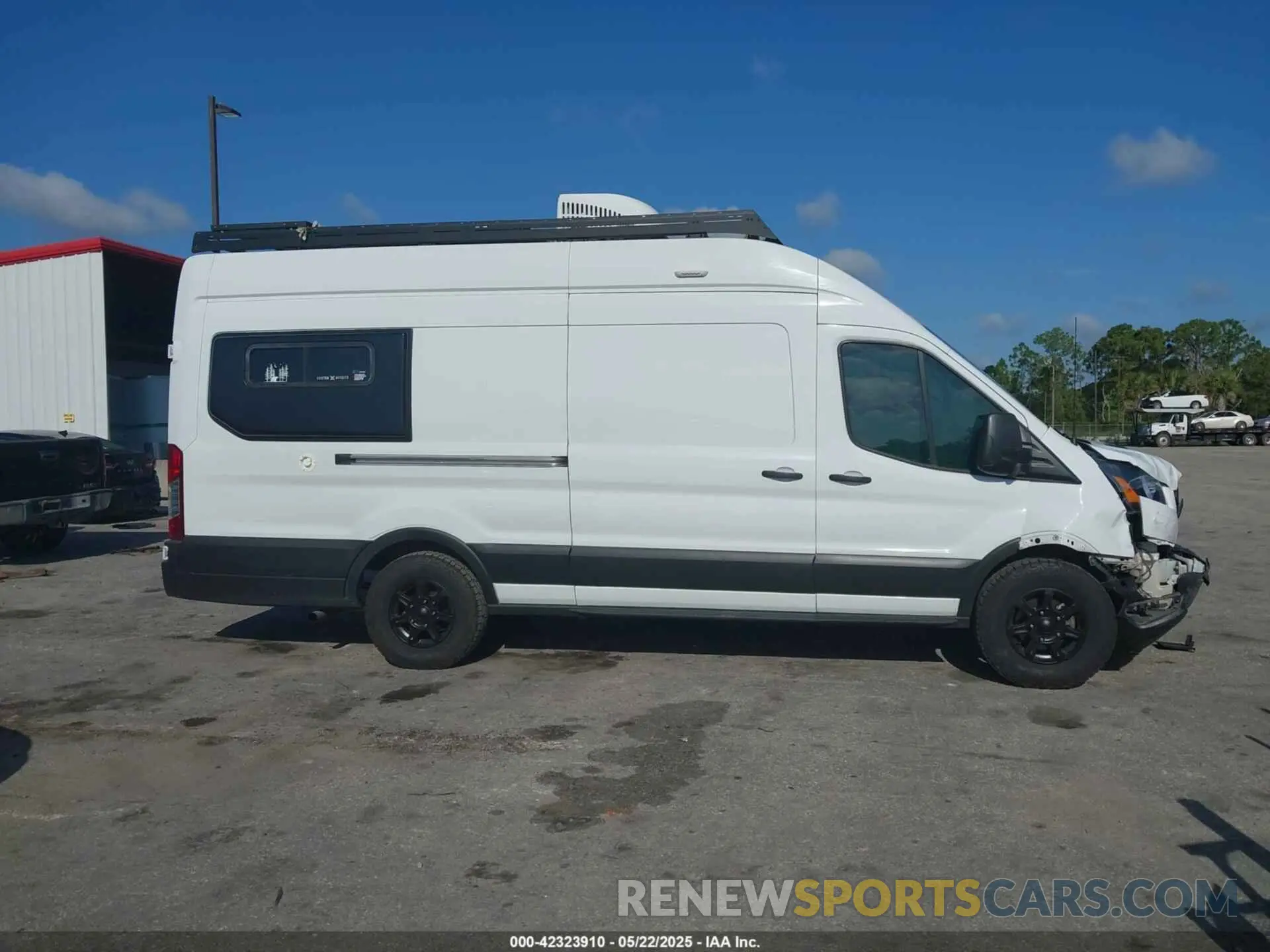 12 Photograph of a damaged car 1FTBR3X87NKA74815 FORD TRANSIT-250 CARGO VAN 2022