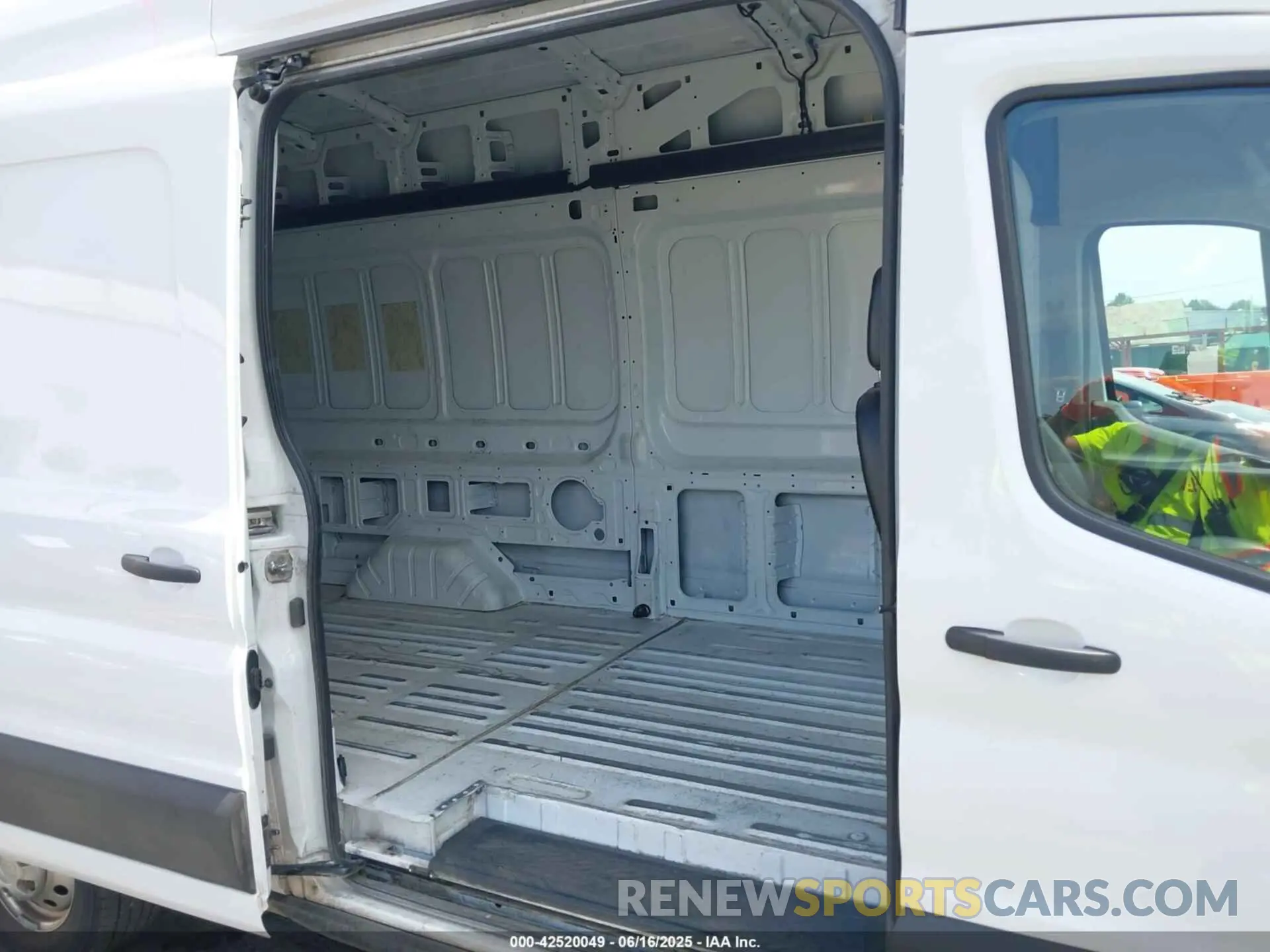8 Photograph of a damaged car 1FTBR3U86PKA69175 FORD TRANSIT-250 CARGO VAN 2023