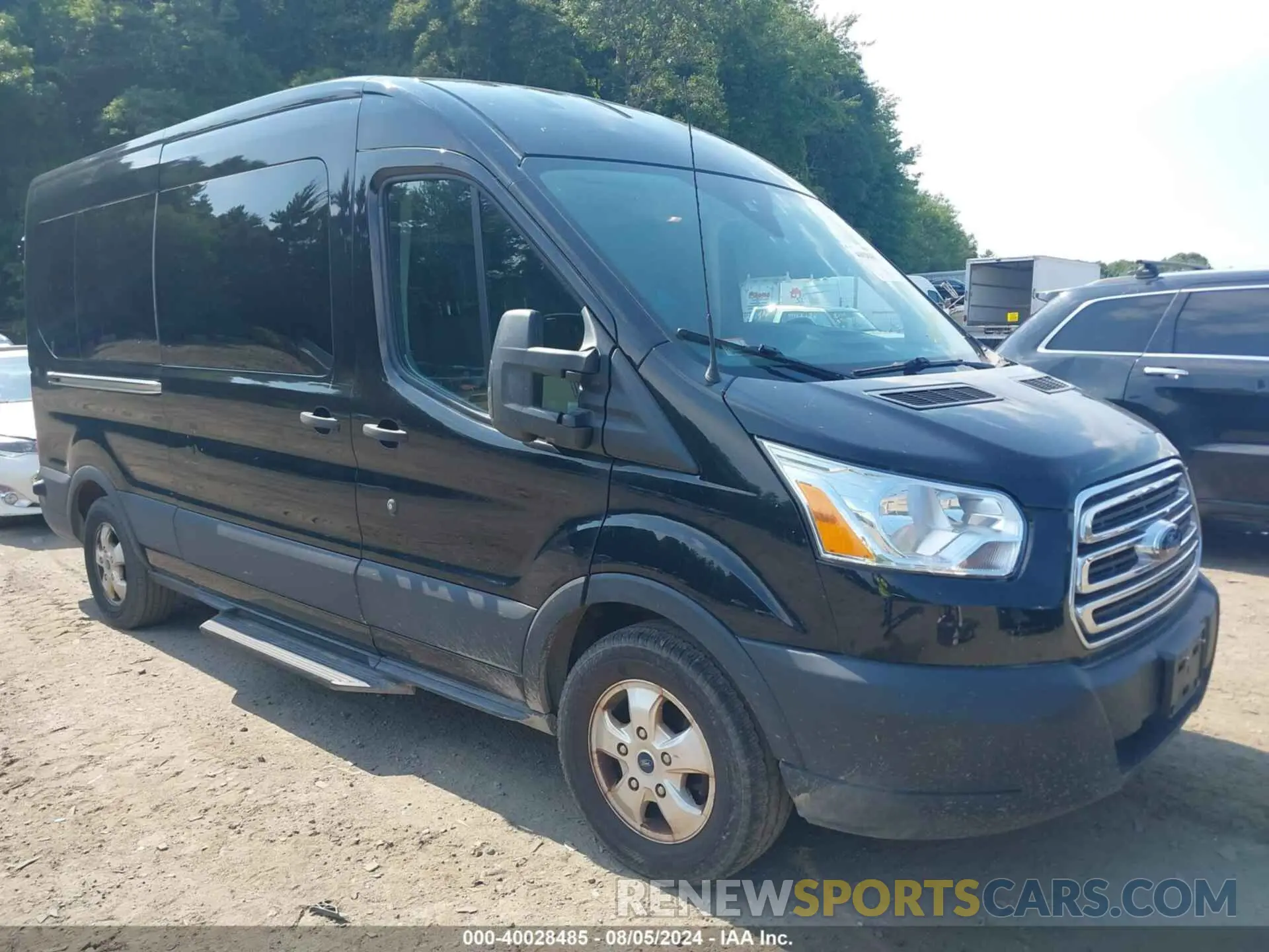 1 Фотография поврежденного автомобиля 1FBAX2CG5KKA77205 FORD TRANSIT-350 2019