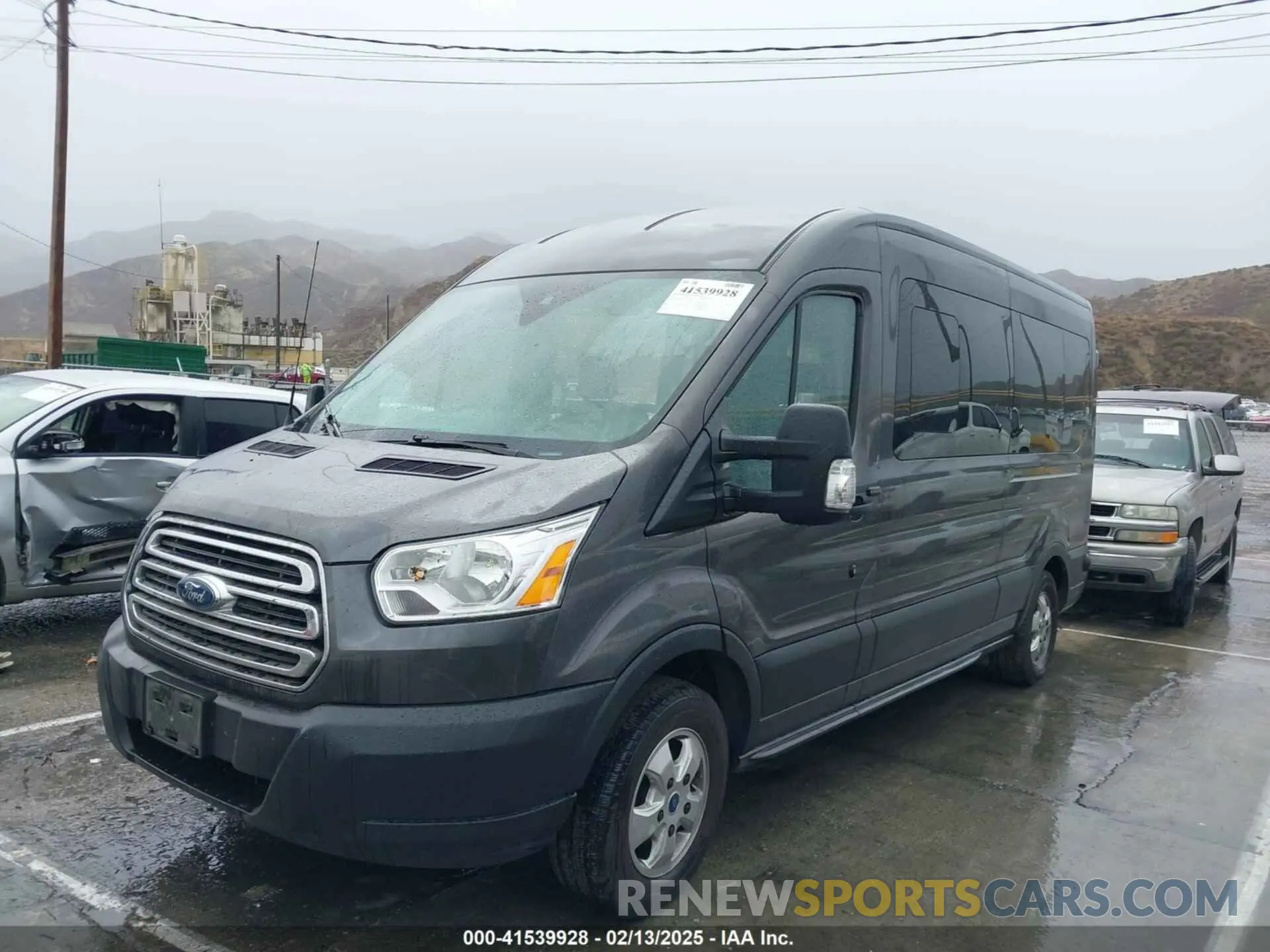 2 Фотография поврежденного автомобиля 1FBAX2CG9KKA46619 FORD TRANSIT-350 2019