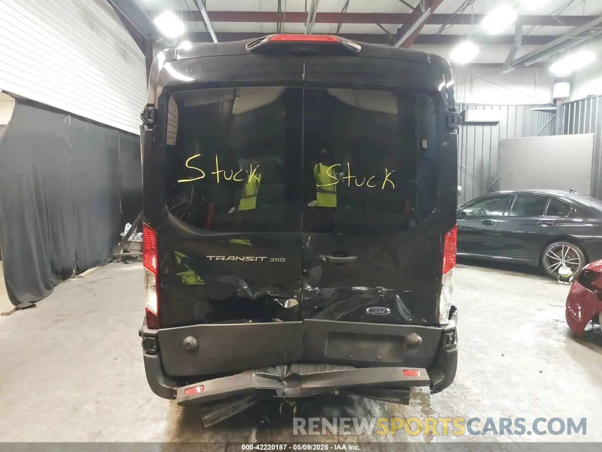 16 Фотография поврежденного автомобиля 1FBAX2CM7KKA64803 FORD TRANSIT-350 2019