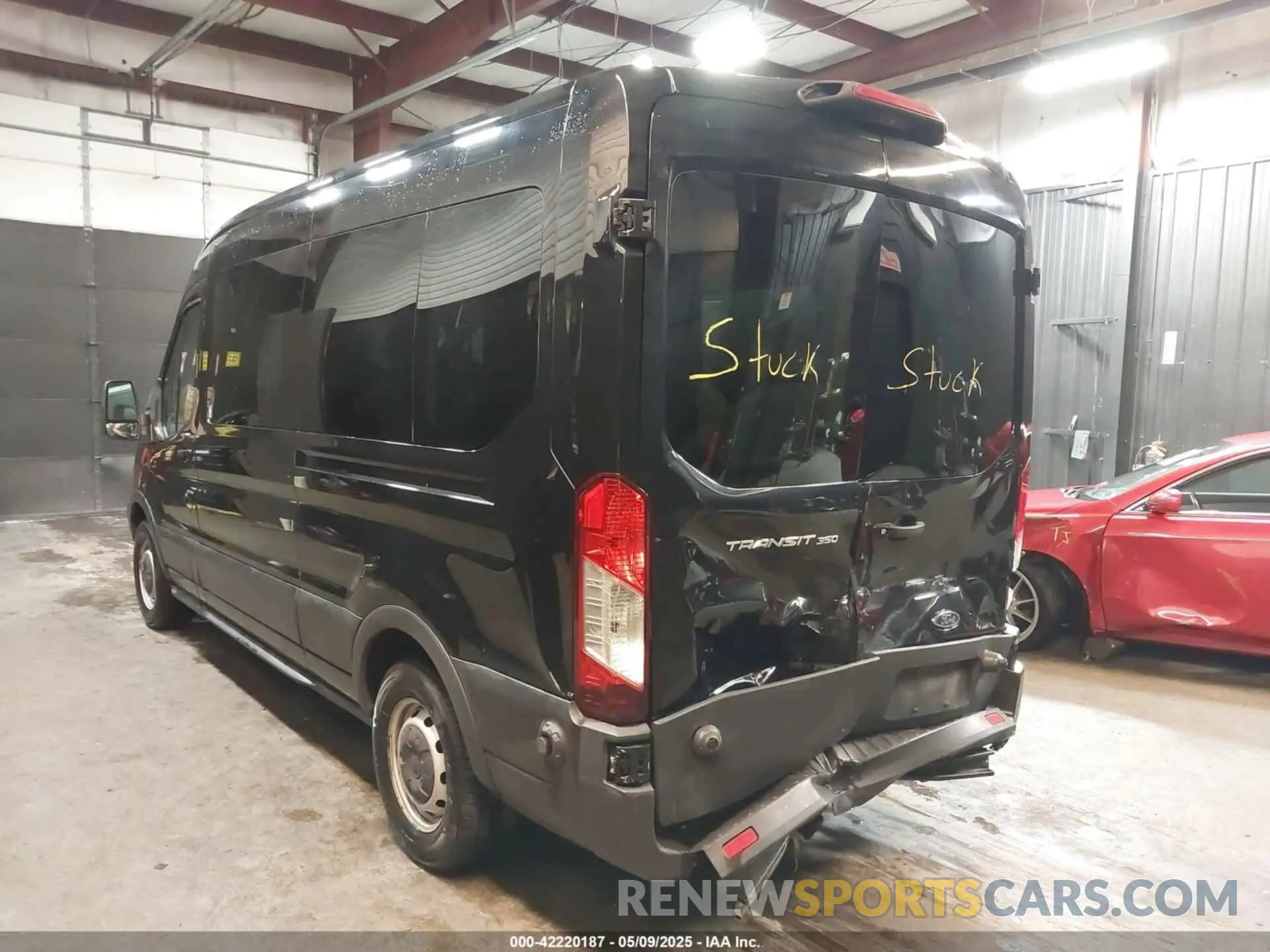 3 Фотография поврежденного автомобиля 1FBAX2CM7KKA64803 FORD TRANSIT-350 2019