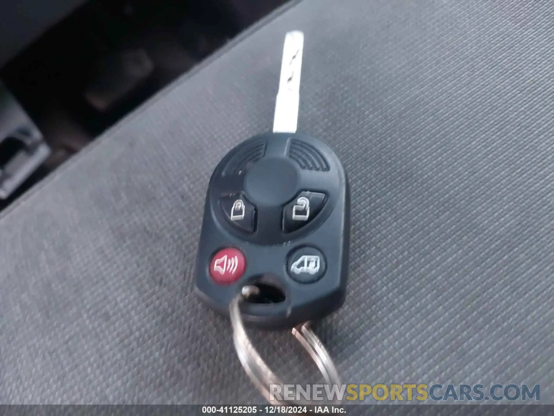 10 Photograph of a damaged car 1FBVU4XM8KKB66885 FORD TRANSIT-350 2019