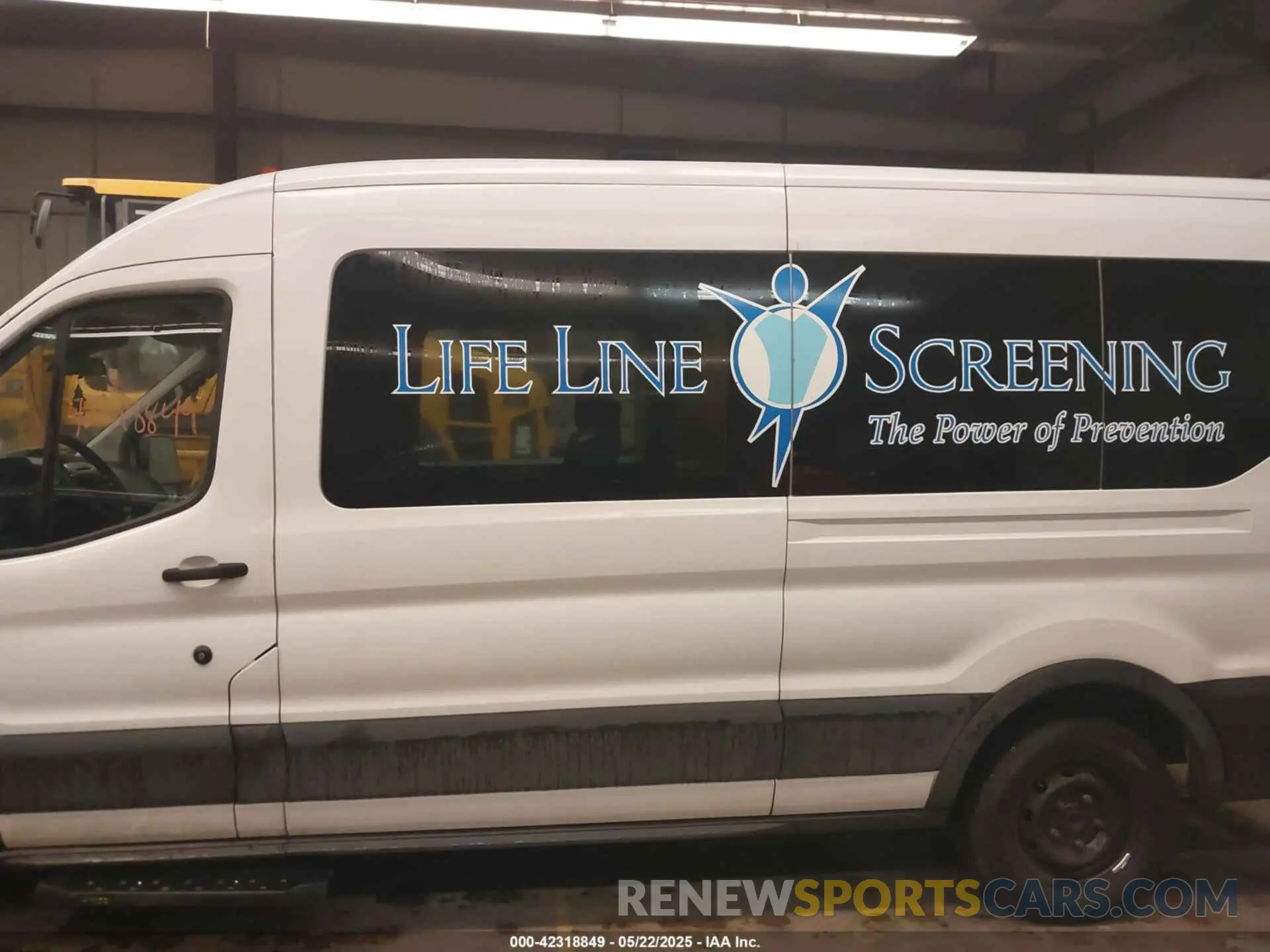 14 Фотография поврежденного автомобиля 1FBZX2CG1KKA20728 FORD TRANSIT-350 2019