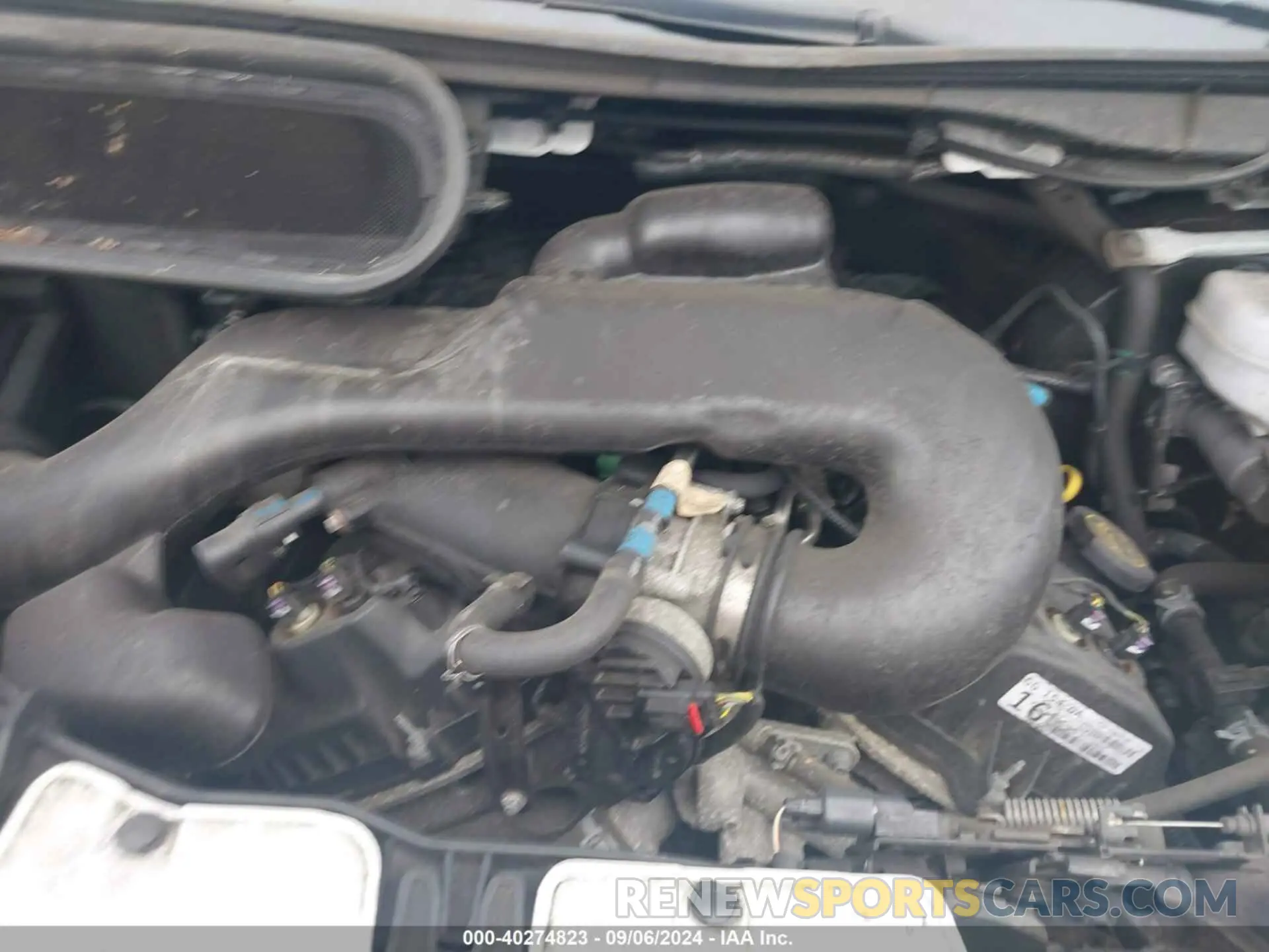 10 Photograph of a damaged car 1FBZX2CM9KKA25228 FORD TRANSIT-350 2019