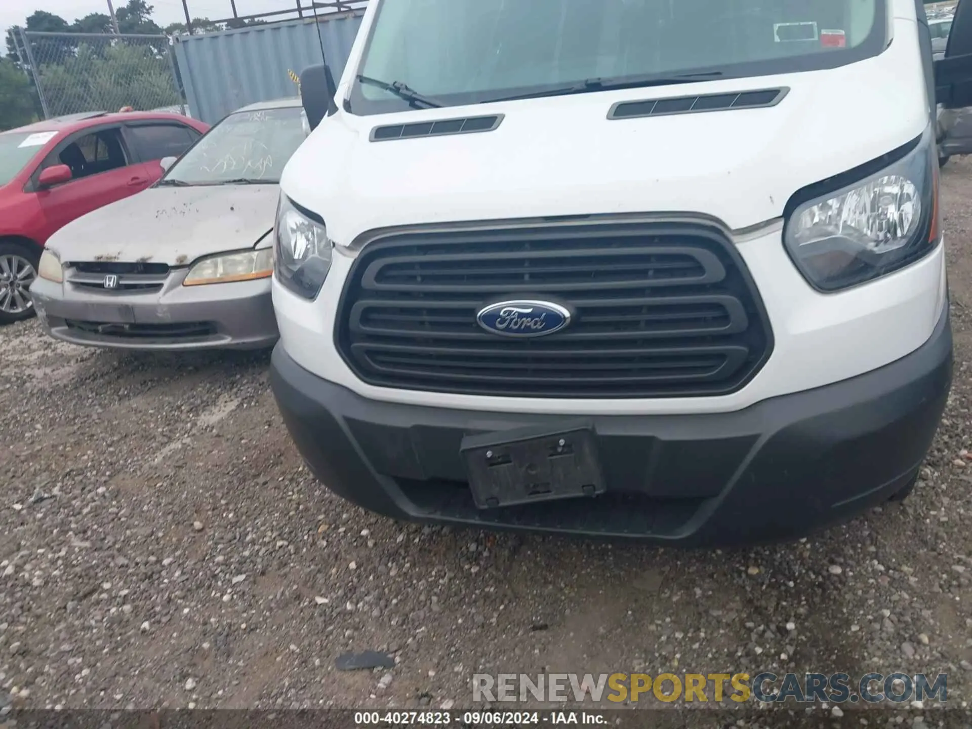 12 Photograph of a damaged car 1FBZX2CM9KKA25228 FORD TRANSIT-350 2019