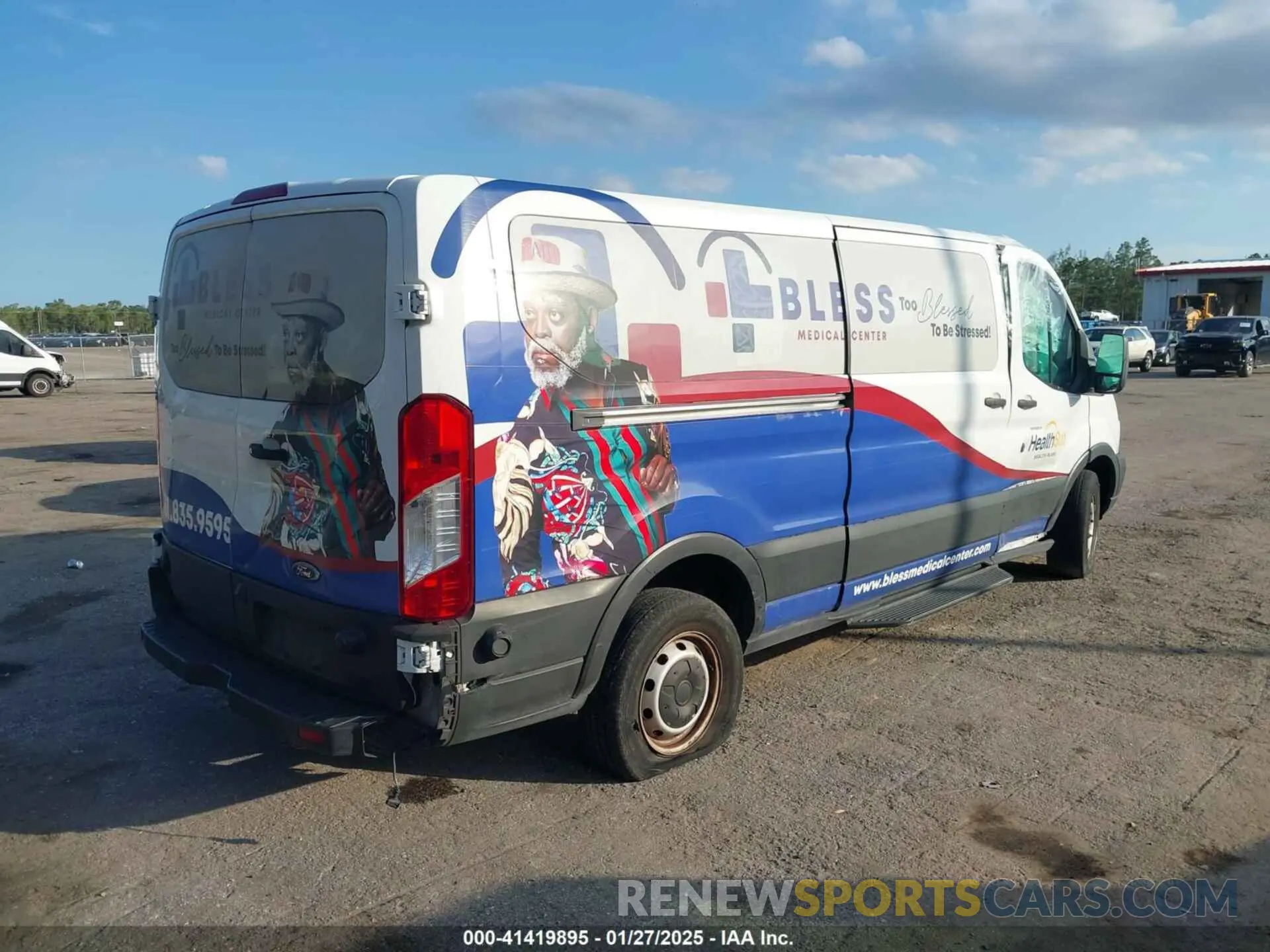 4 Фотография поврежденного автомобиля 1FBZX2YM2KKA81620 FORD TRANSIT-350 2019
