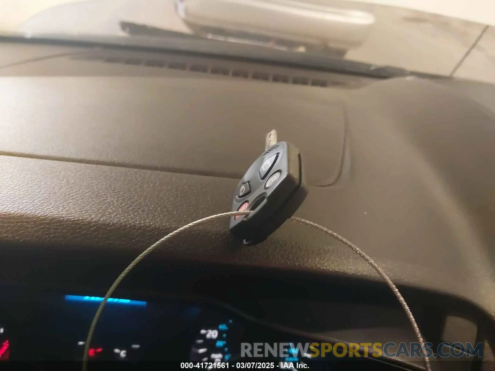 11 Photograph of a damaged car 1FBZX2YM7KKA22871 FORD TRANSIT-350 2019
