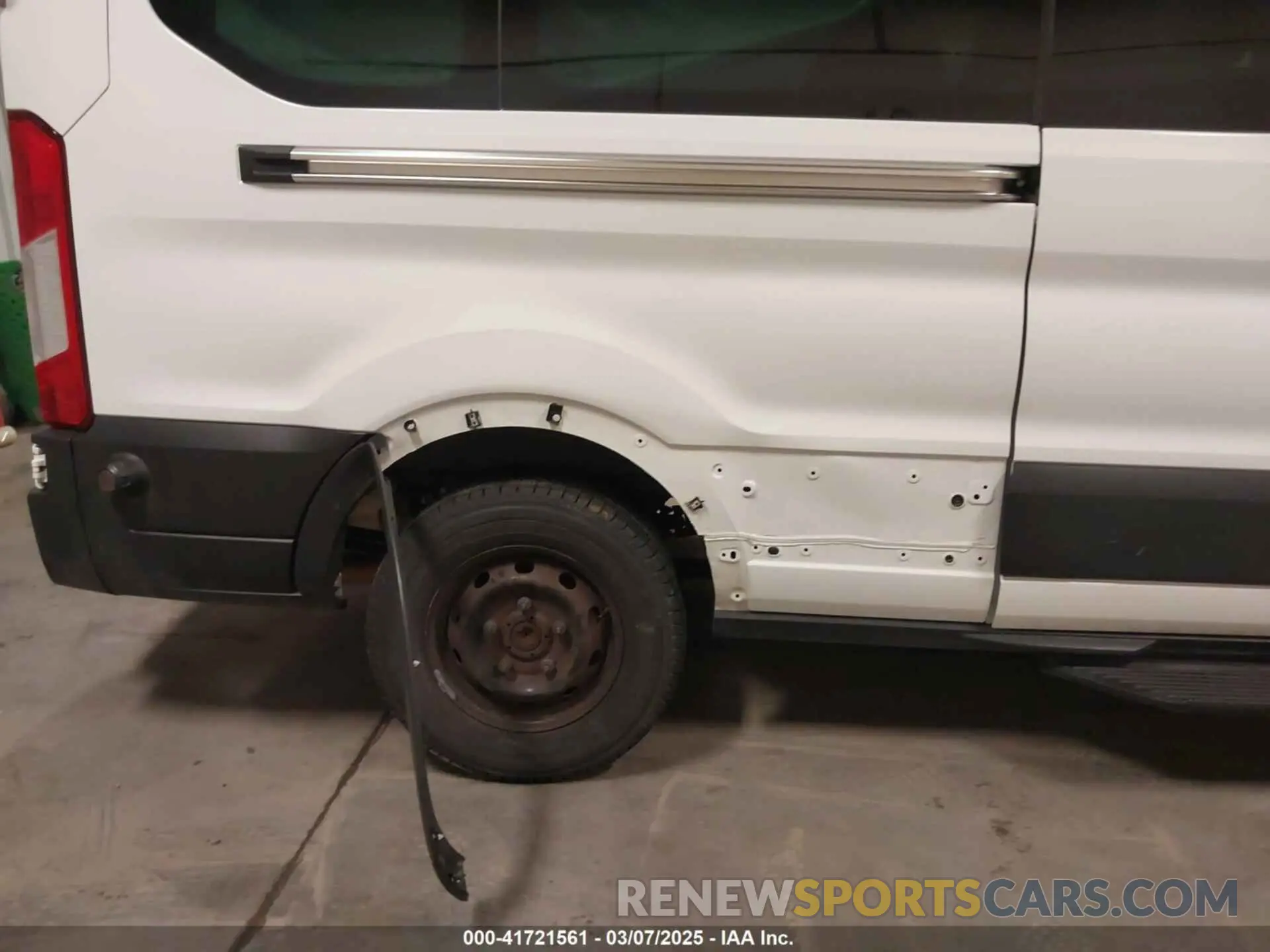 20 Photograph of a damaged car 1FBZX2YM7KKA22871 FORD TRANSIT-350 2019