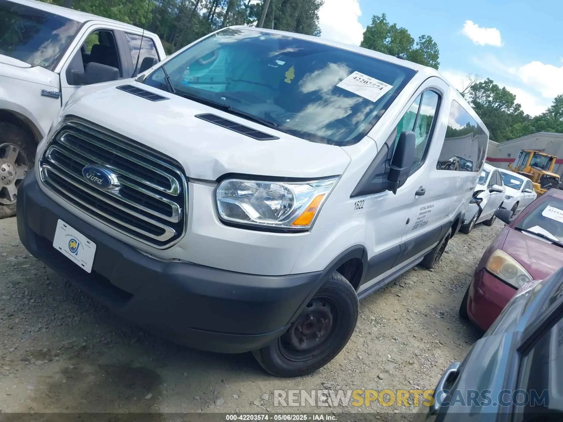 2 Photograph of a damaged car 1FBZX2ZM2KKB12170 FORD TRANSIT-350 2019