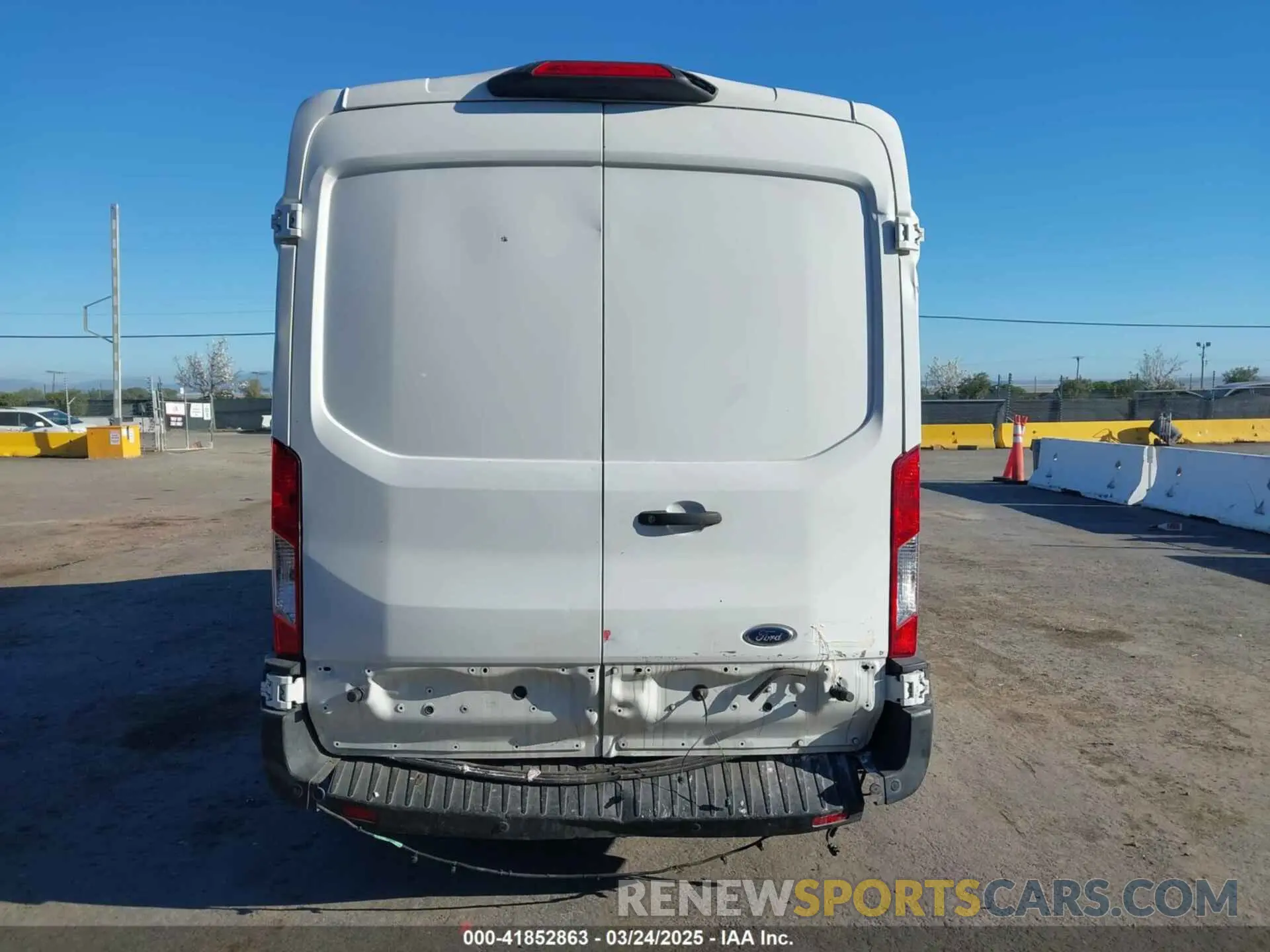 16 Фотография поврежденного автомобиля 1FTBW2CM4KKB73013 FORD TRANSIT-350 2019