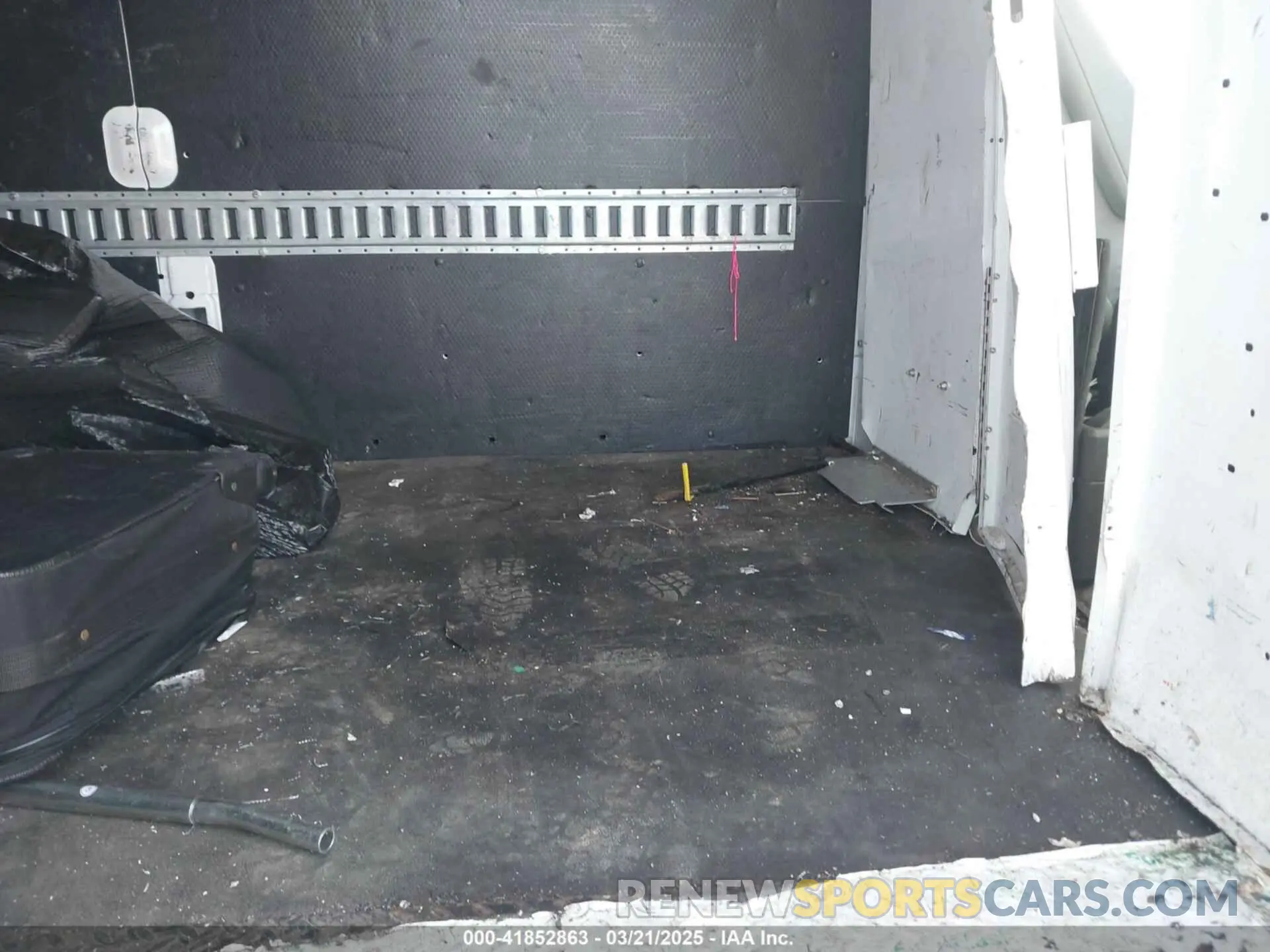 8 Фотография поврежденного автомобиля 1FTBW2CM4KKB73013 FORD TRANSIT-350 2019