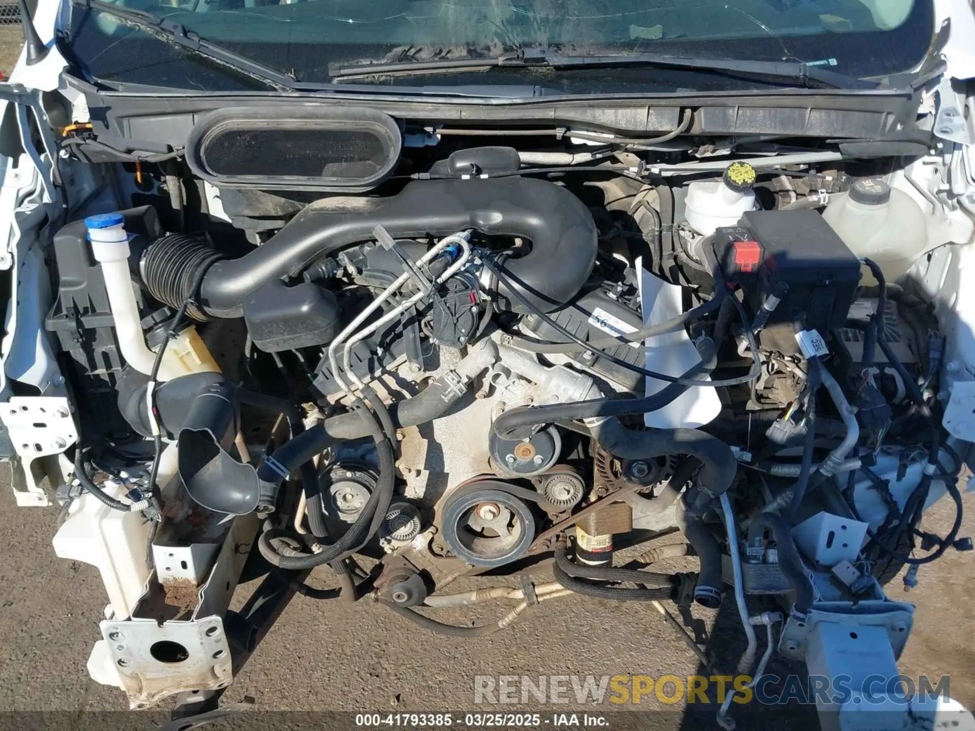 5 Photograph of a damaged car 1FTBW2CM7KKB28275 FORD TRANSIT-350 2019