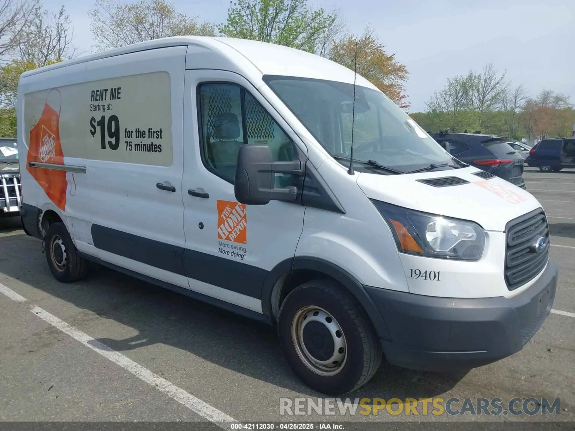 1 Photograph of a damaged car 1FTBW2CM8KKA50329 FORD TRANSIT-350 2019