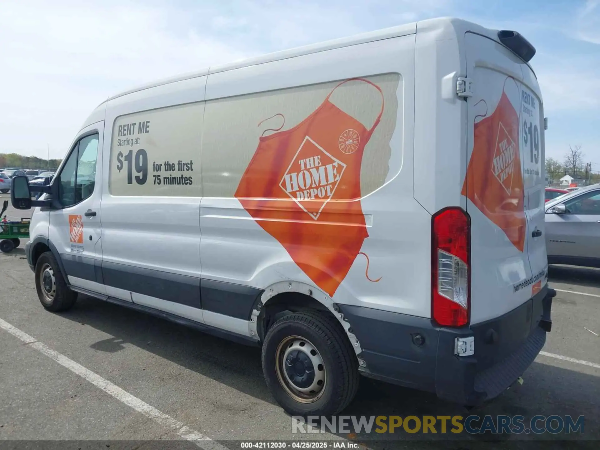 3 Photograph of a damaged car 1FTBW2CM8KKA50329 FORD TRANSIT-350 2019