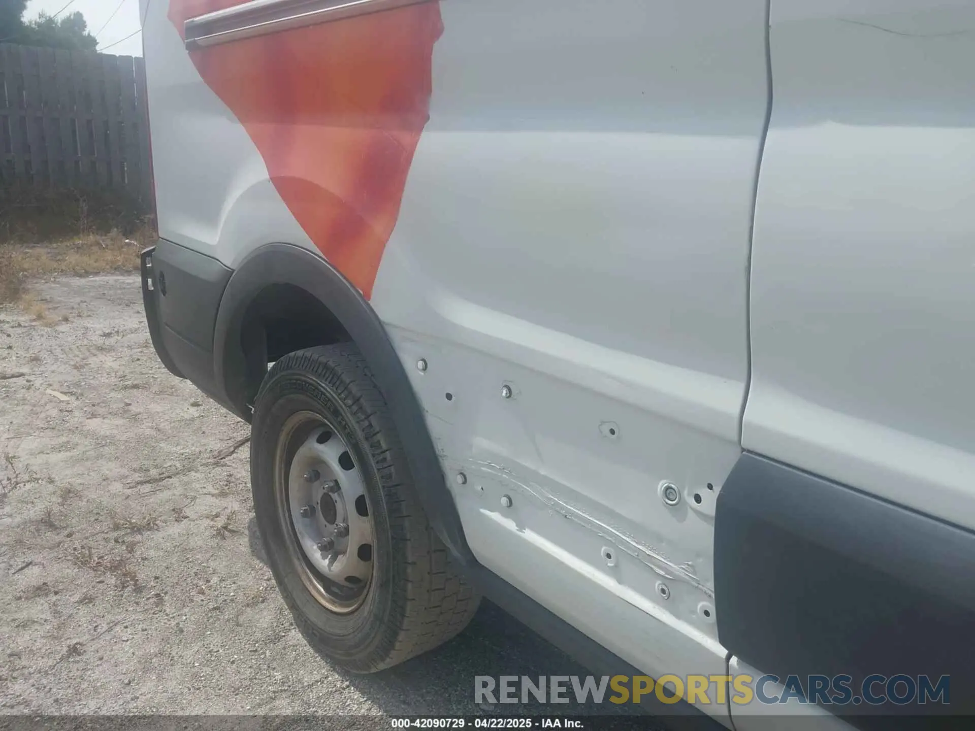 6 Фотография поврежденного автомобиля 1FTBW2CM8KKB73080 FORD TRANSIT-350 2019