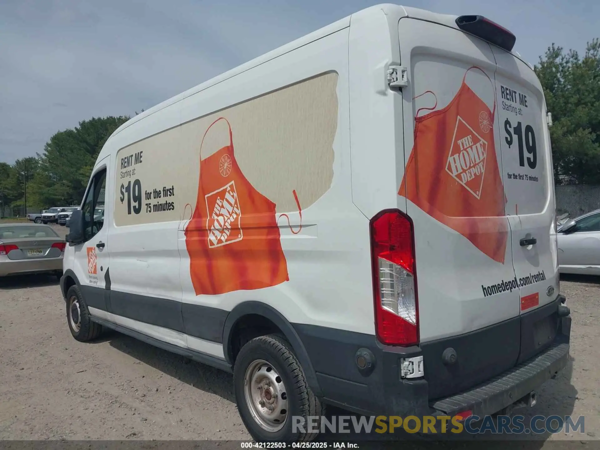 3 Photograph of a damaged car 1FTBW2CM9KKB43845 FORD TRANSIT-350 2019