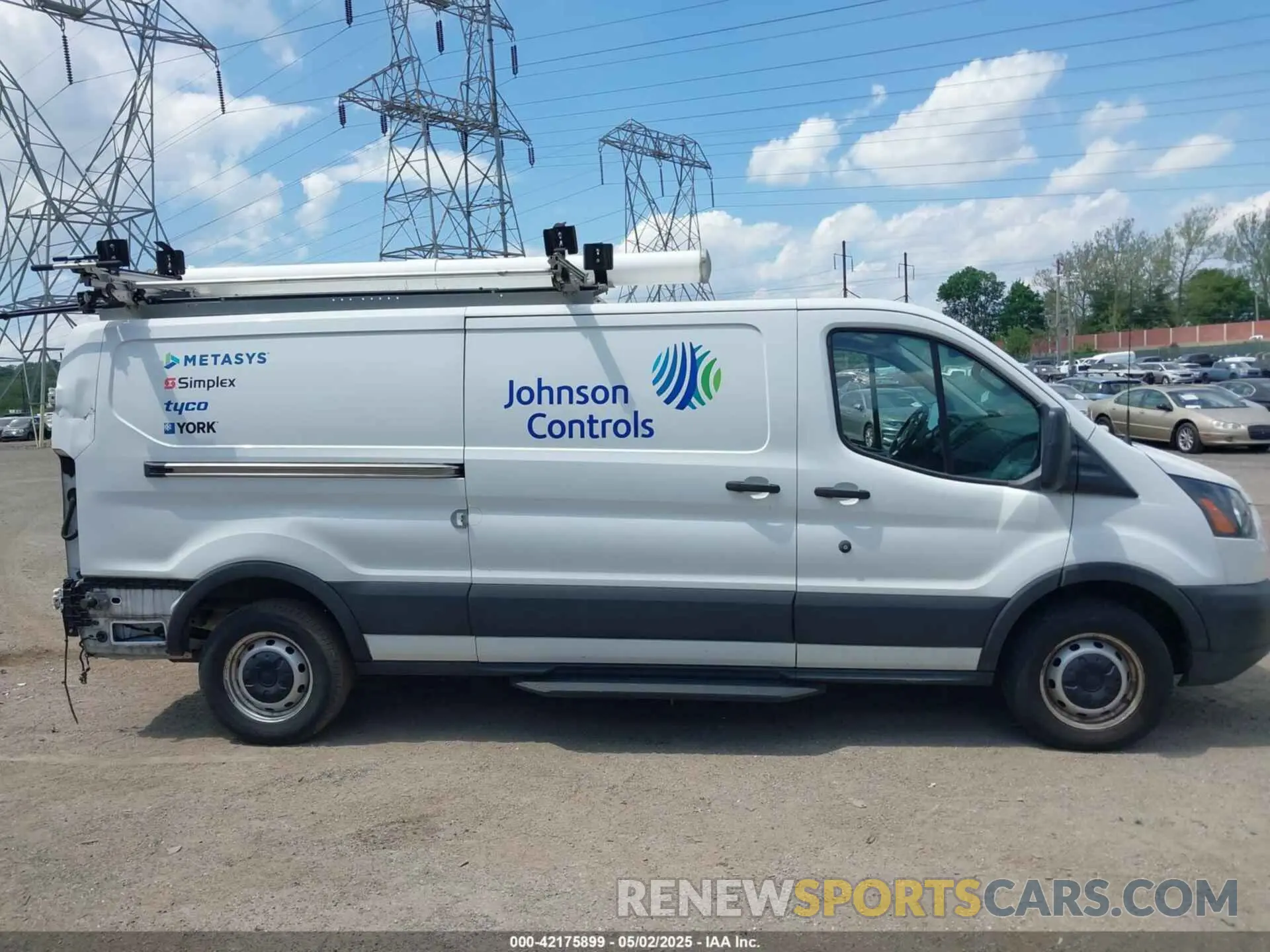 13 Photograph of a damaged car 1FTBW2YMXKKA24193 FORD TRANSIT-350 2019