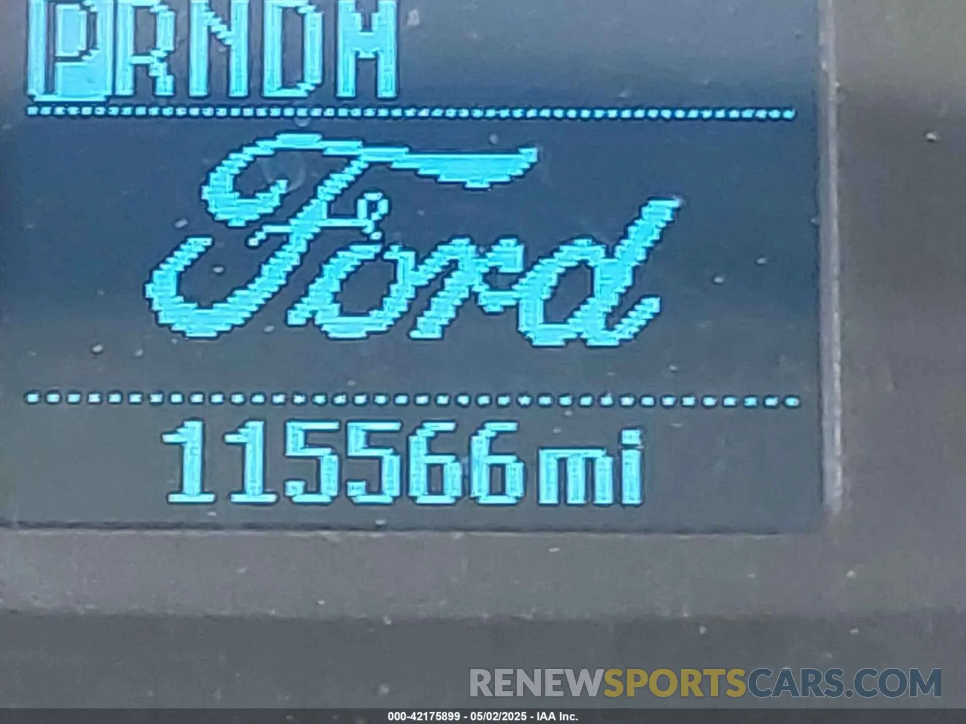 15 Photograph of a damaged car 1FTBW2YMXKKA24193 FORD TRANSIT-350 2019