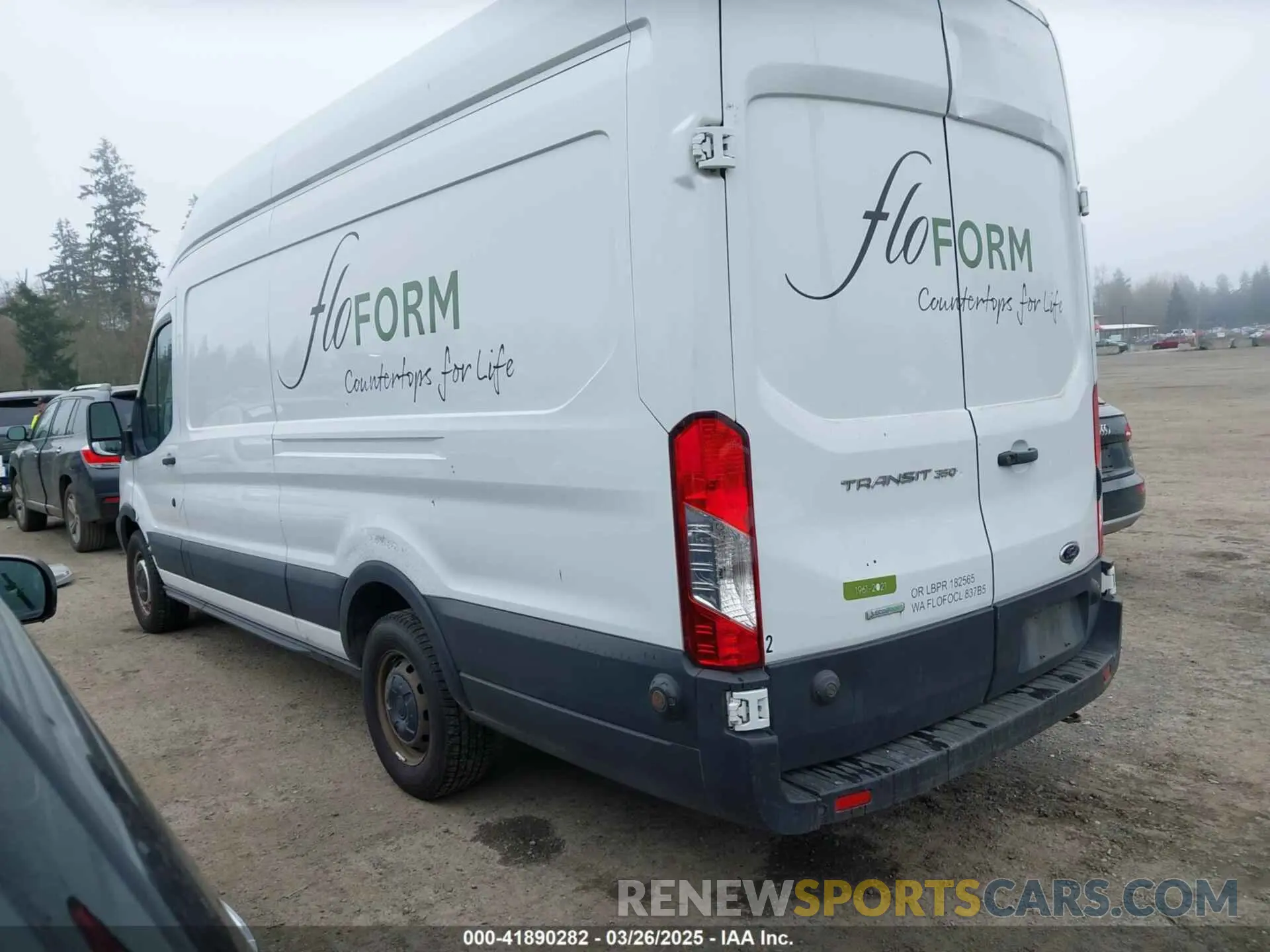 3 Photograph of a damaged car 1FTBW3XG2KKB63994 FORD TRANSIT-350 2019