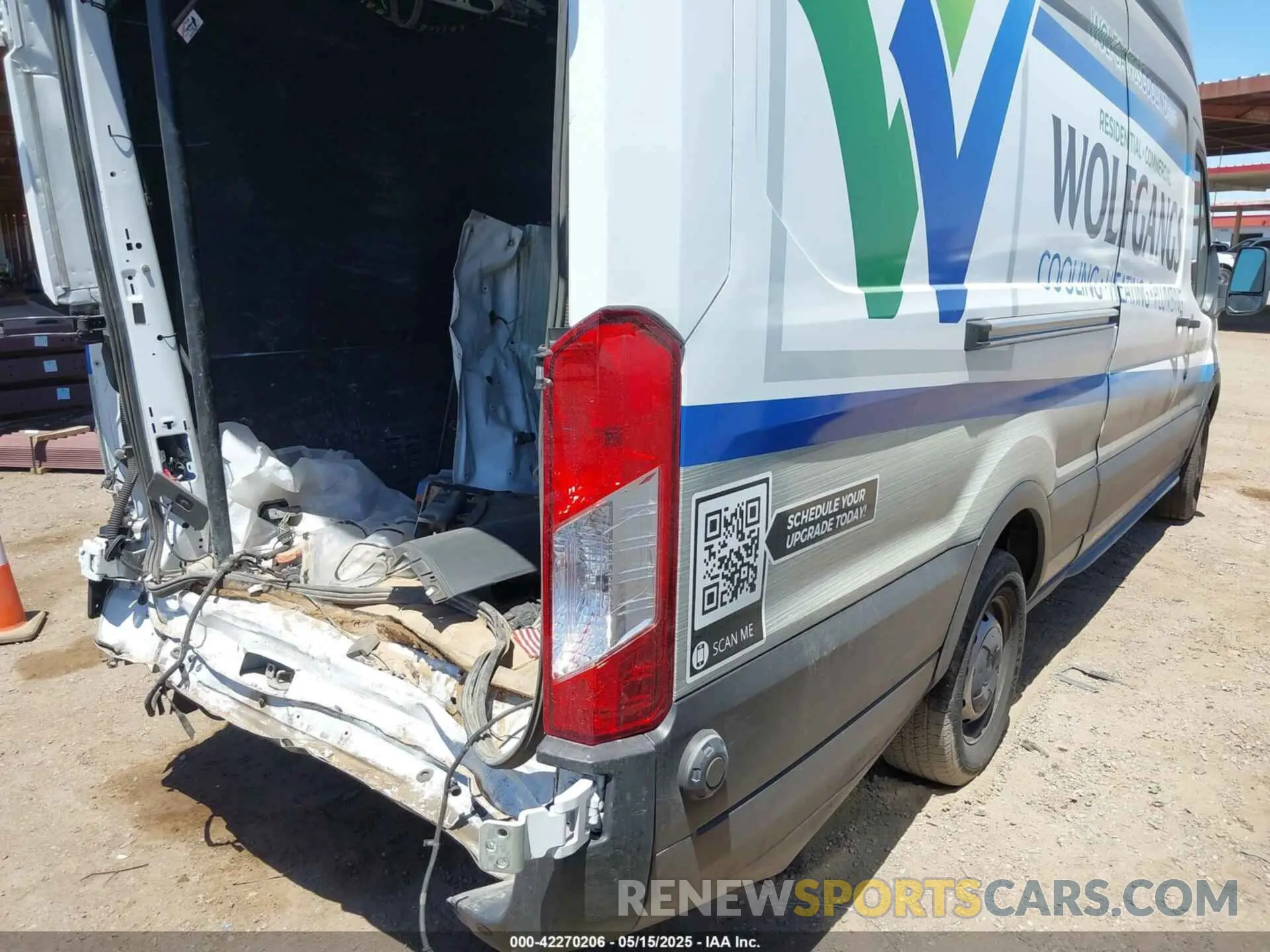 4 Photograph of a damaged car 1FTBW3XG5KKA31313 FORD TRANSIT-350 2019