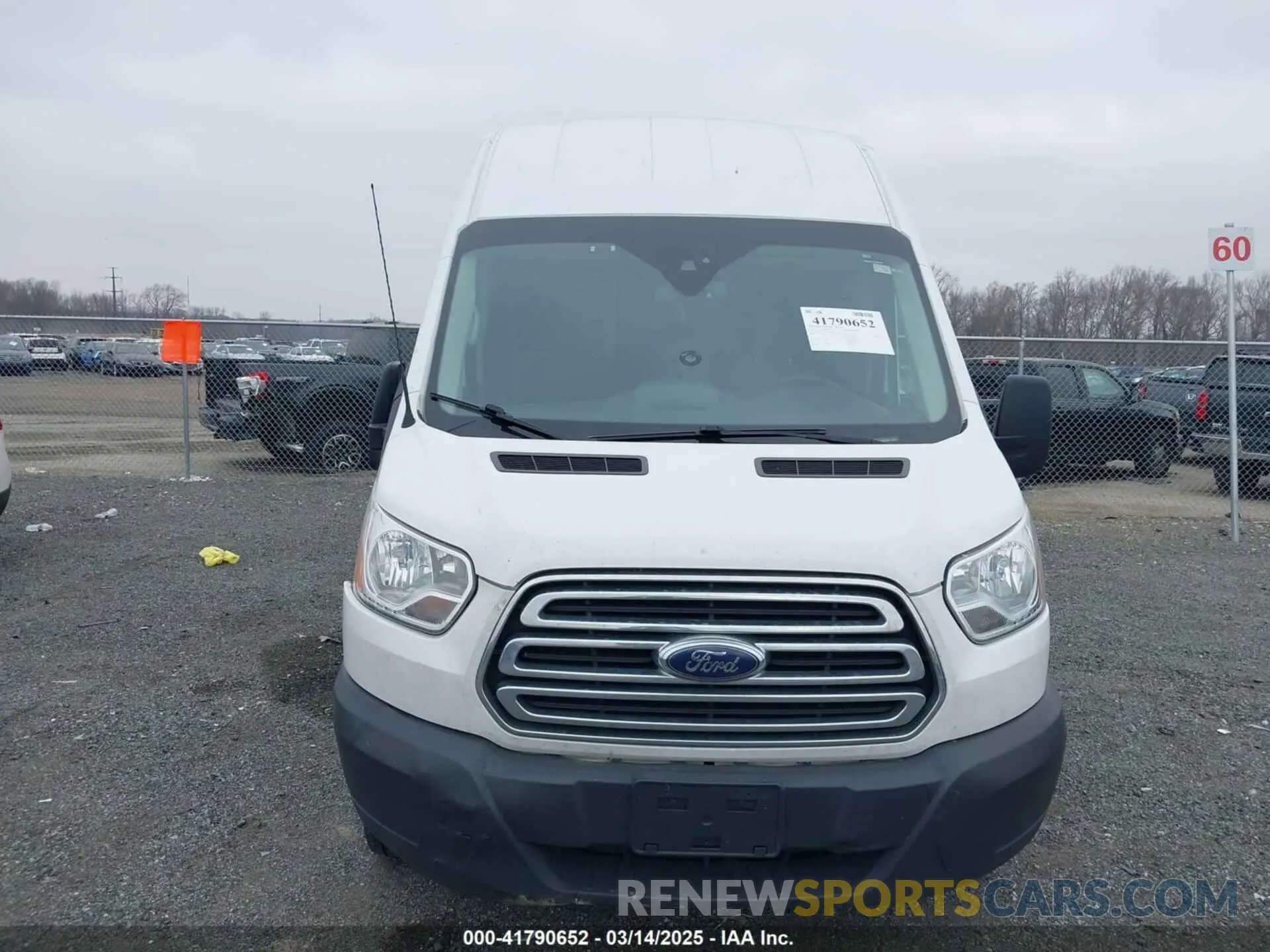 12 Фотография поврежденного автомобиля 1FTBW3XG6KKA58407 FORD TRANSIT-350 2019