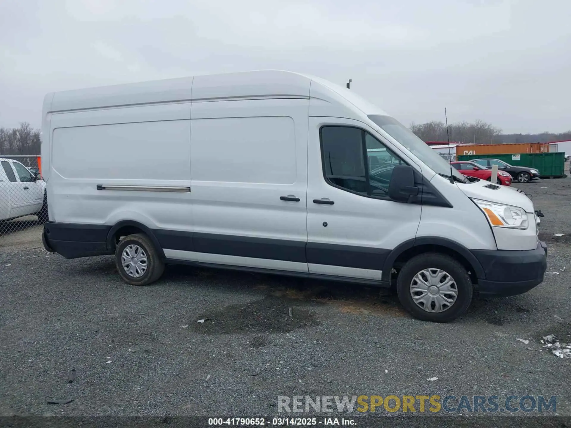13 Фотография поврежденного автомобиля 1FTBW3XG6KKA58407 FORD TRANSIT-350 2019