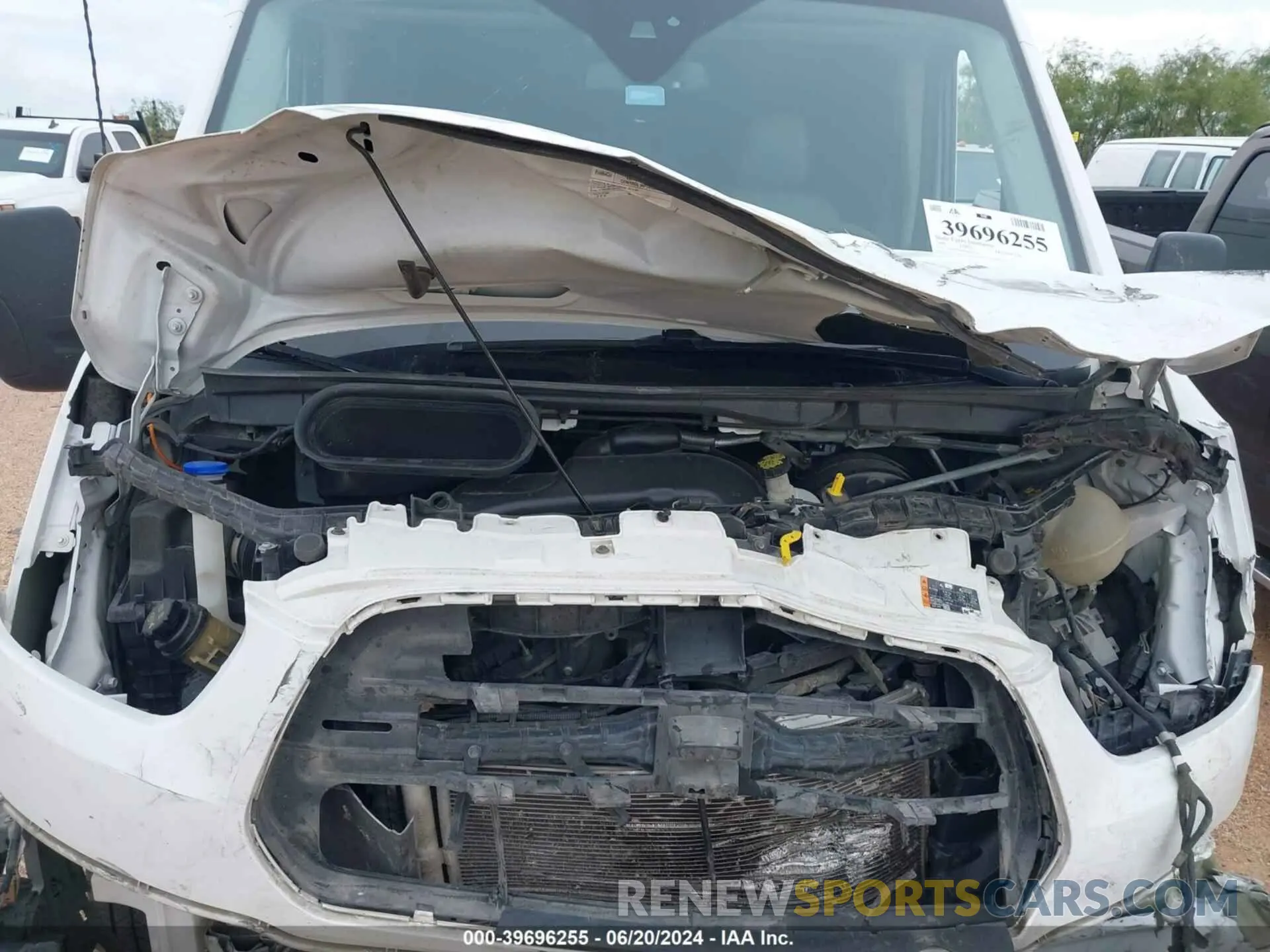 10 Photograph of a damaged car 1FTBW3XM8KKA93794 FORD TRANSIT-350 2019