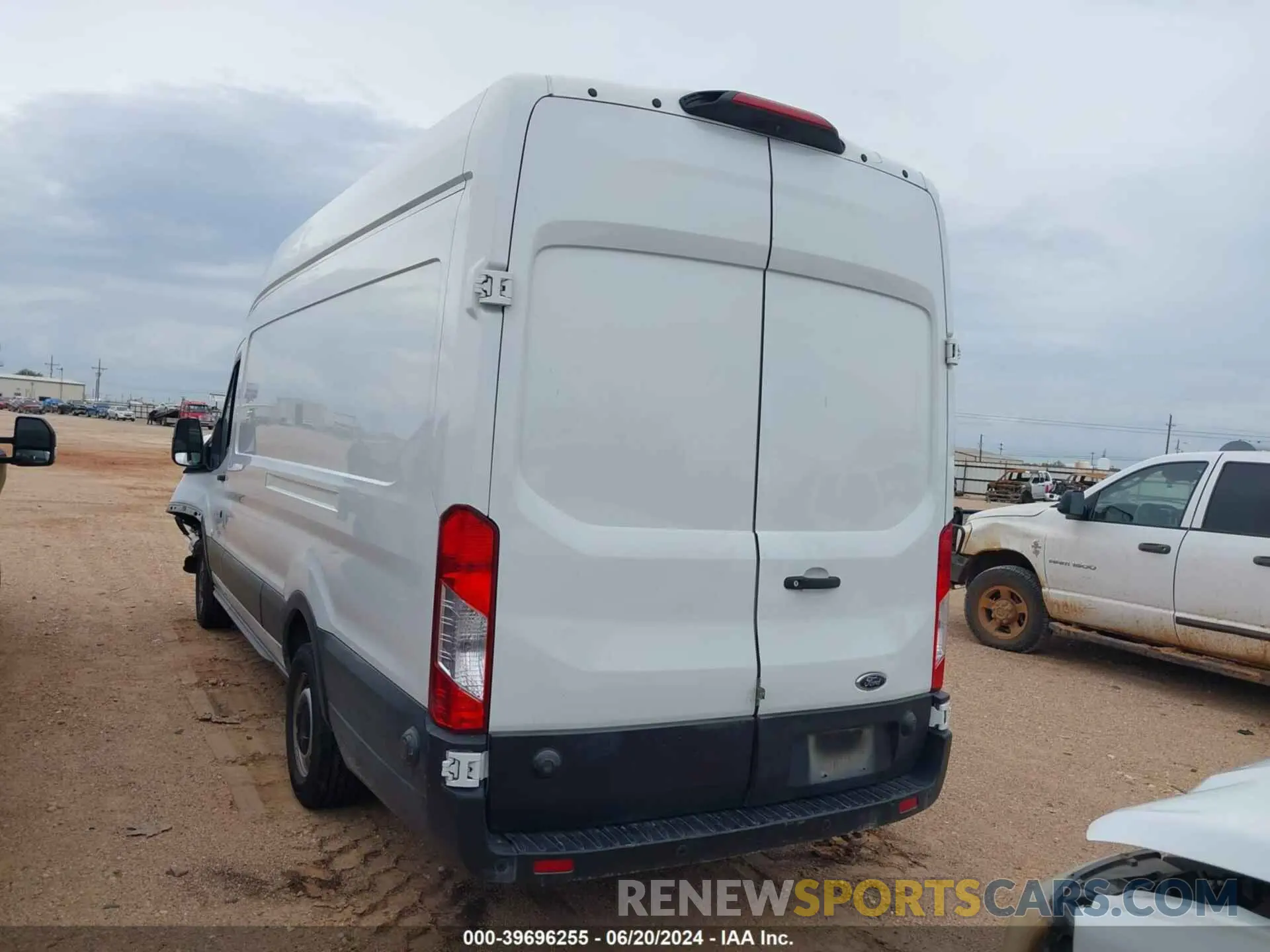 3 Photograph of a damaged car 1FTBW3XM8KKA93794 FORD TRANSIT-350 2019