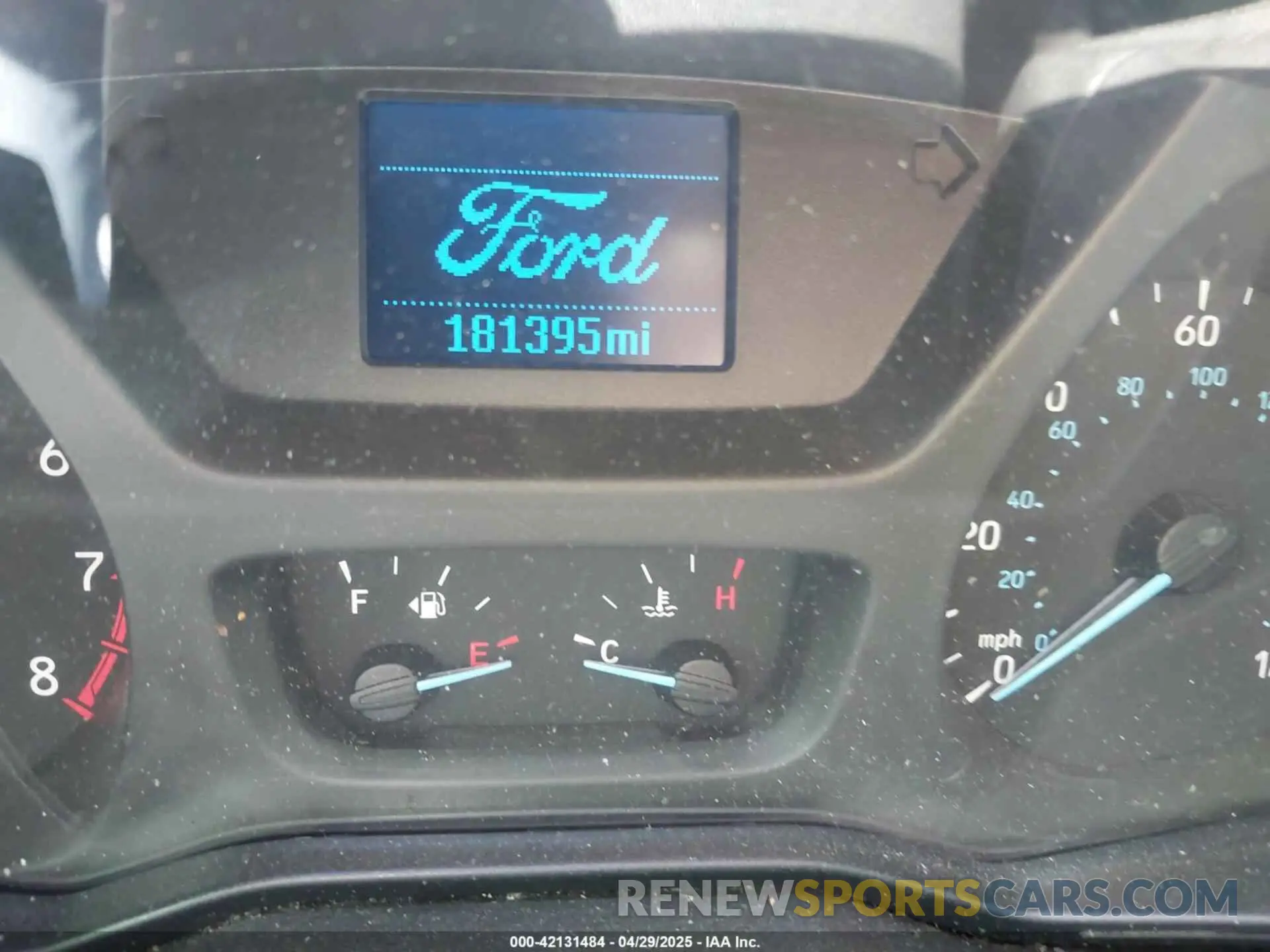 7 Photograph of a damaged car 1FTBW3XMXKKB74344 FORD TRANSIT-350 2019