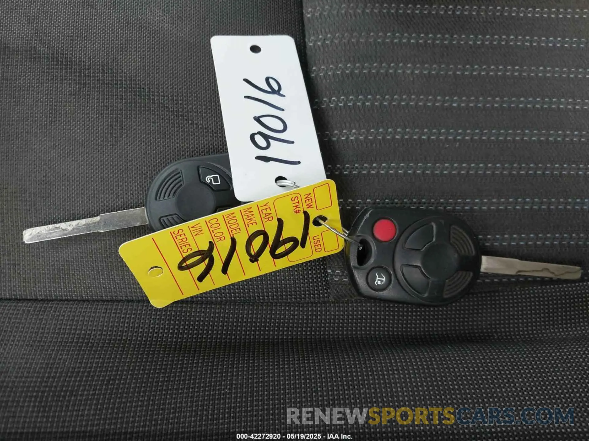 10 Фотография поврежденного автомобиля 1FTBW9CM8KKB39875 FORD TRANSIT-350 2019
