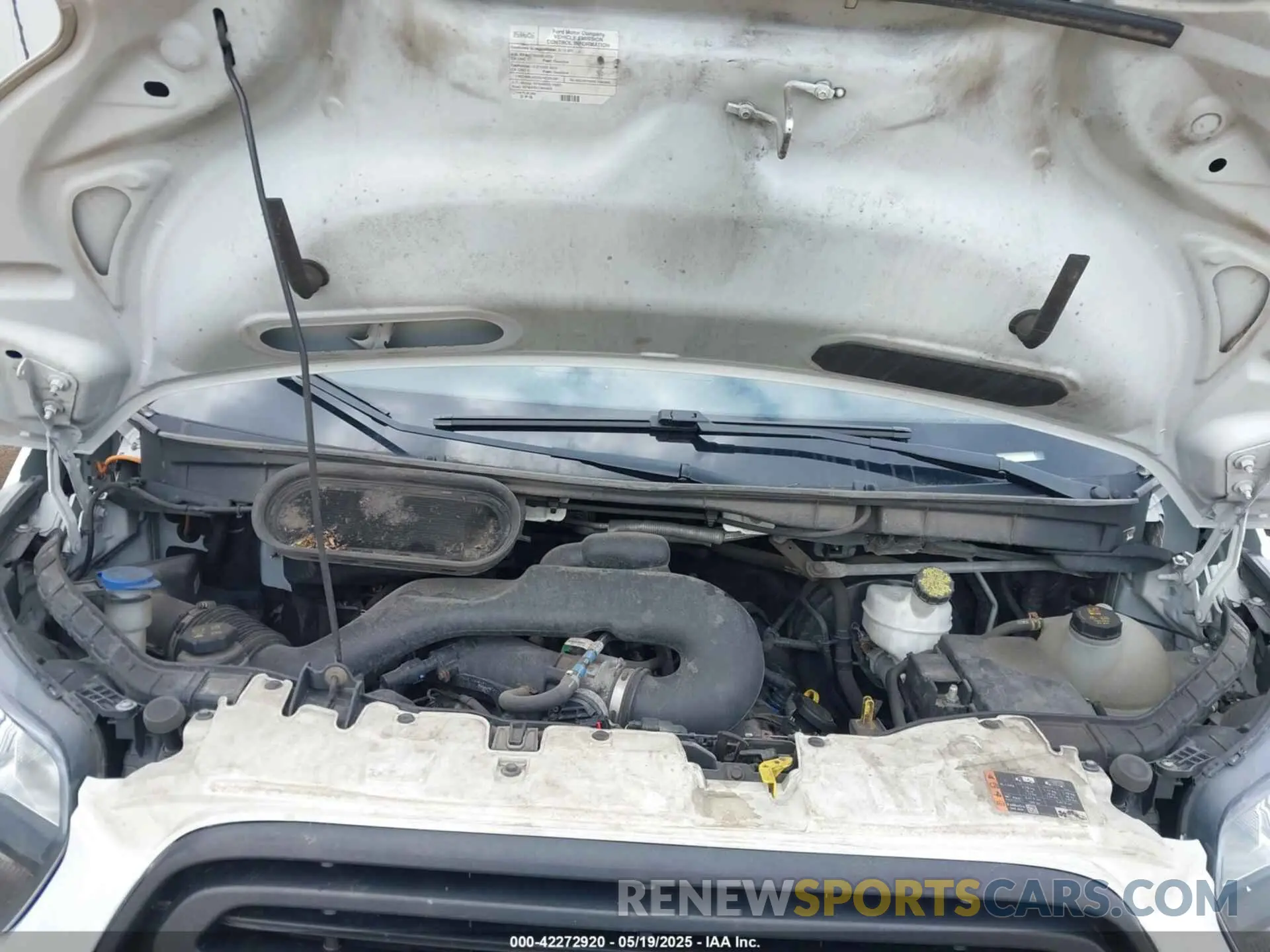 9 Фотография поврежденного автомобиля 1FTBW9CM8KKB39875 FORD TRANSIT-350 2019