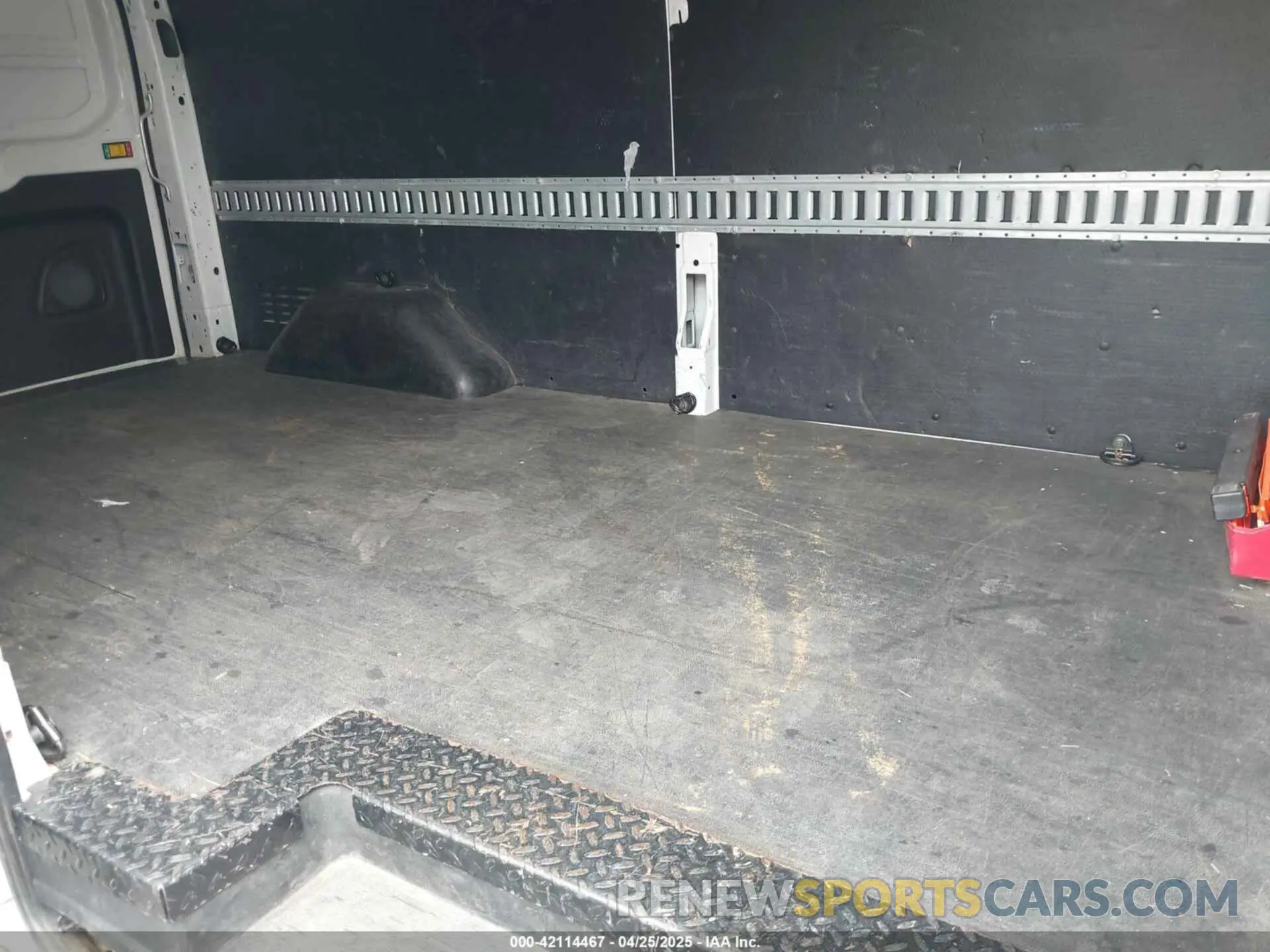 8 Фотография поврежденного автомобиля 1FTBW1Y80LKA52678 FORD TRANSIT-350 2020