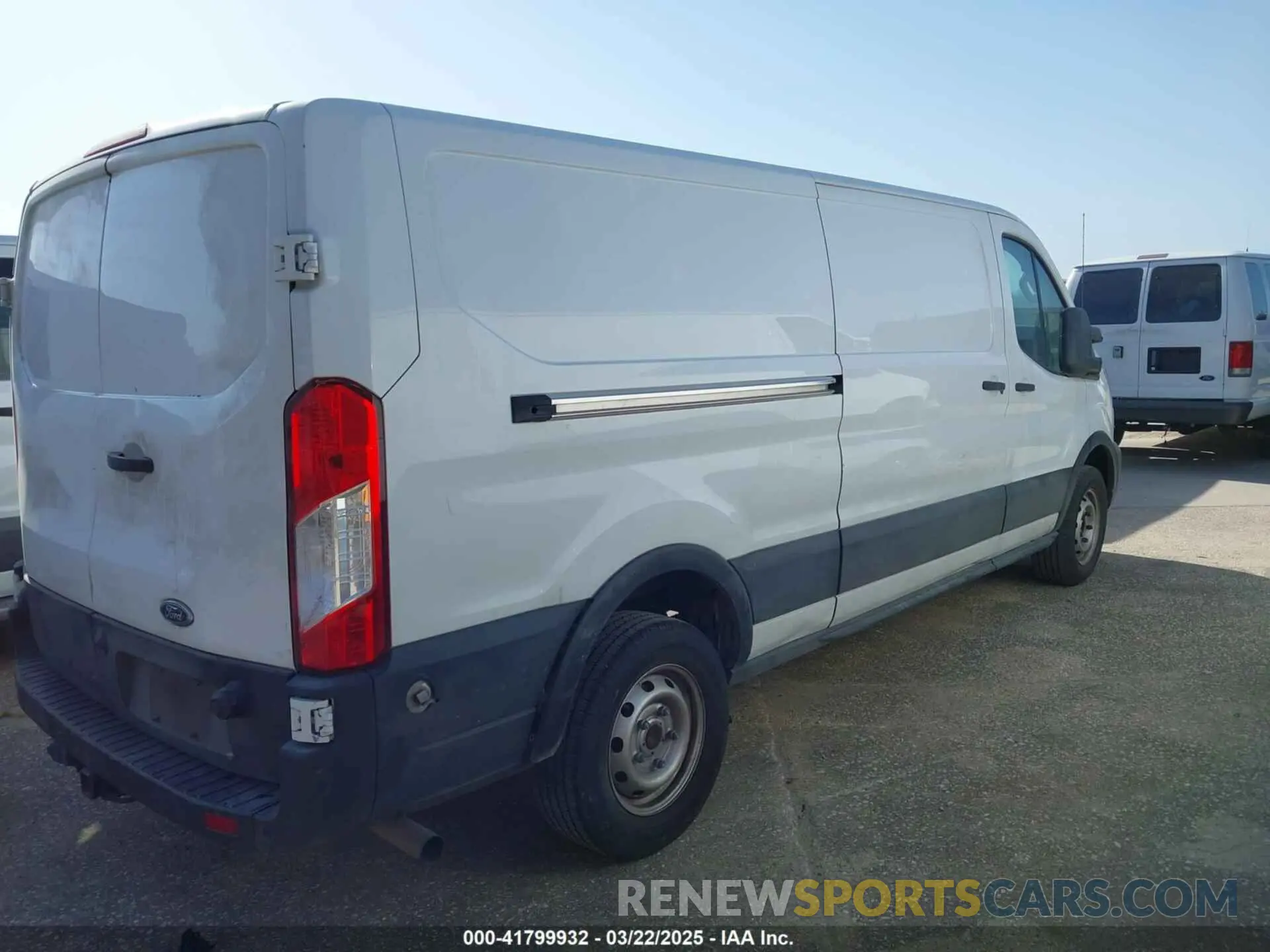 4 Photograph of a damaged car 1FTBW1Y88LKA52685 FORD TRANSIT-350 2020