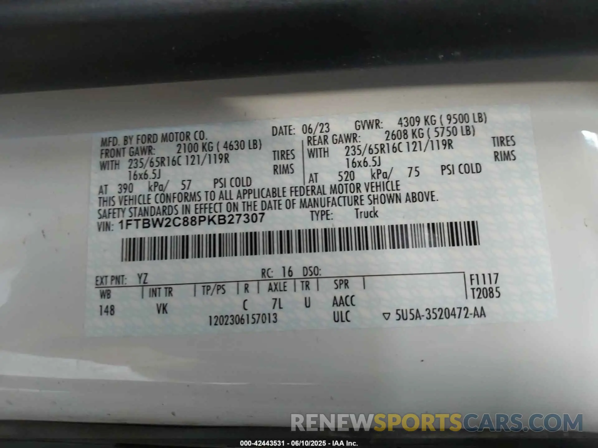 9 Фотография поврежденного автомобиля 1FTBW2C88PKB27307 FORD TRANSIT-350 2023