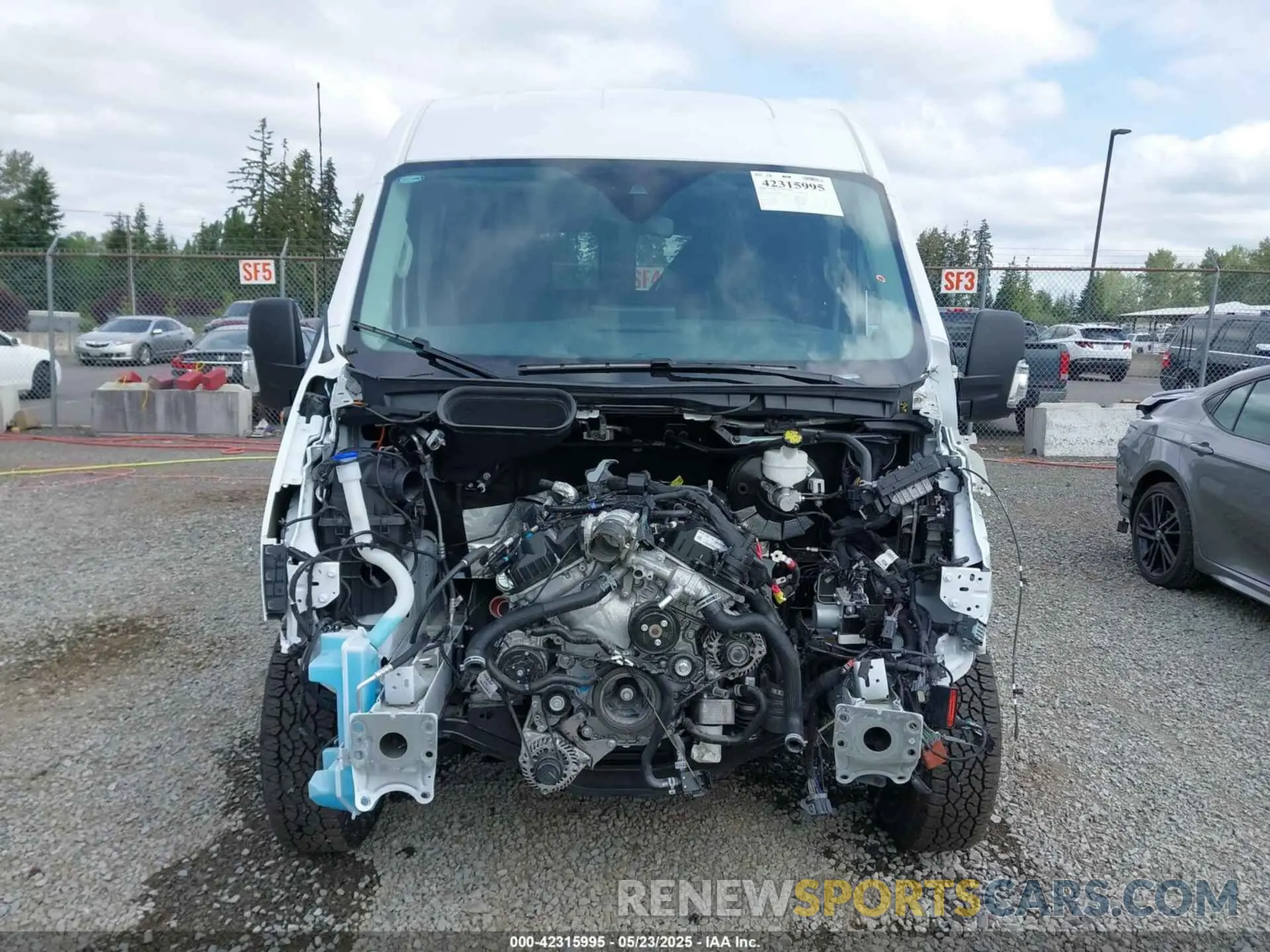 13 Фотография поврежденного автомобиля 1FTBW2CG4PKB63843 FORD TRANSIT-350 2023
